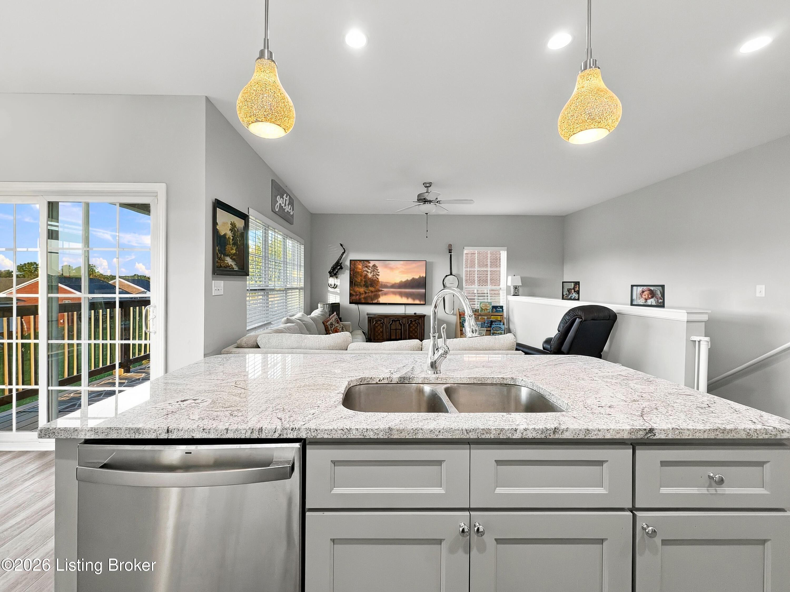 175 Garden View Pl # B Property Photo 20
