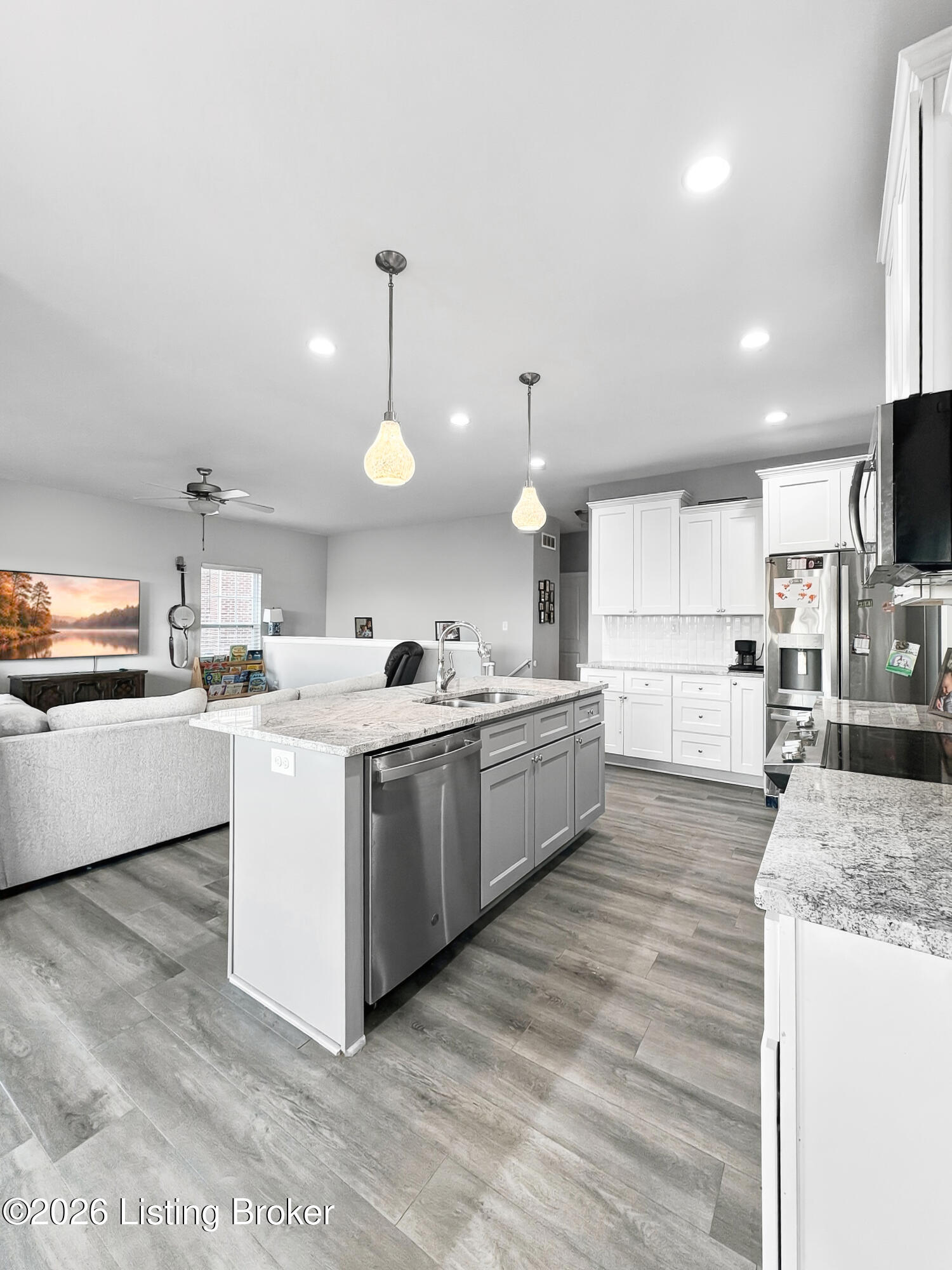 175 Garden View Pl # B Property Photo 24