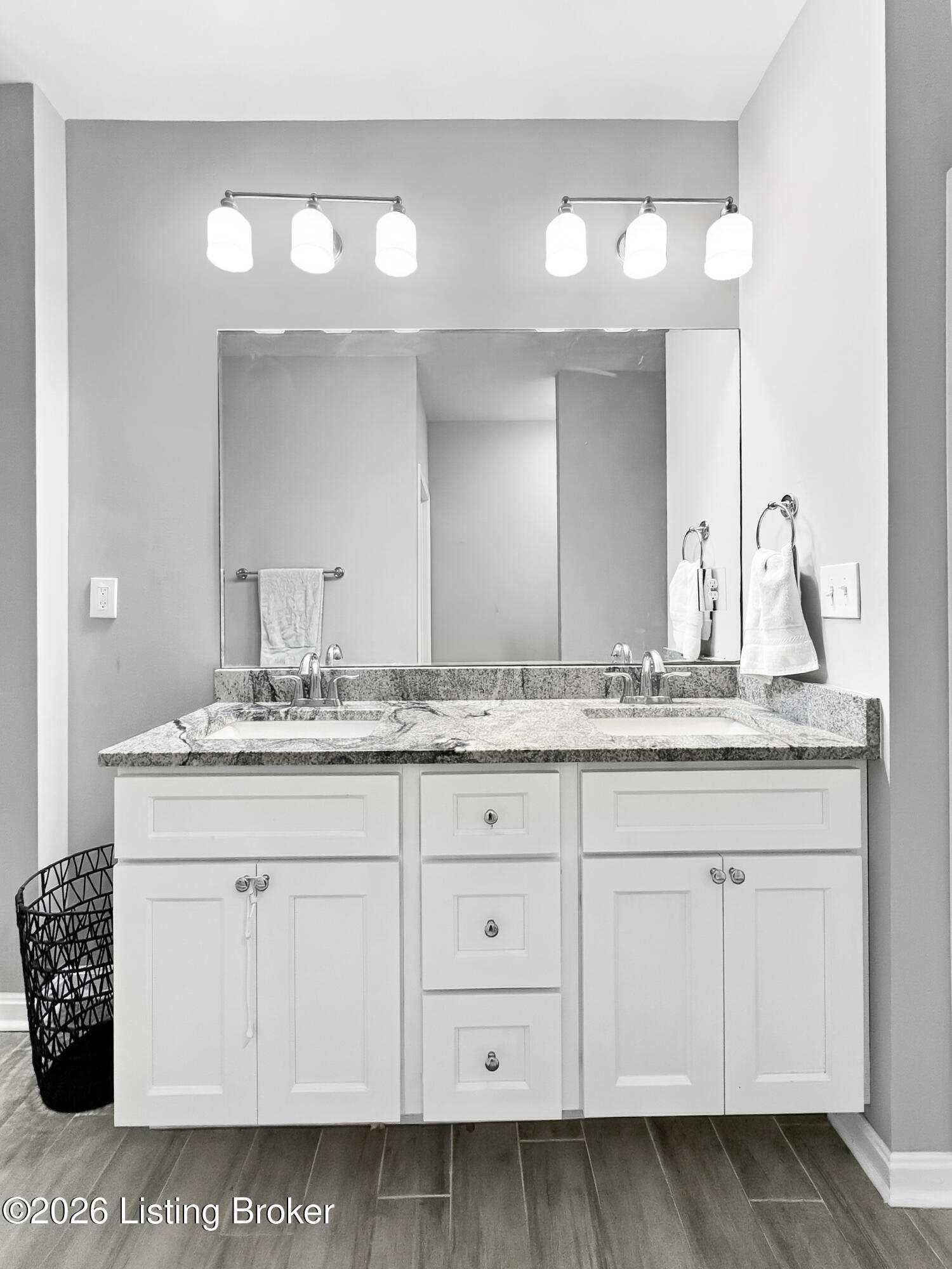 175 Garden View Pl # B Property Photo 34