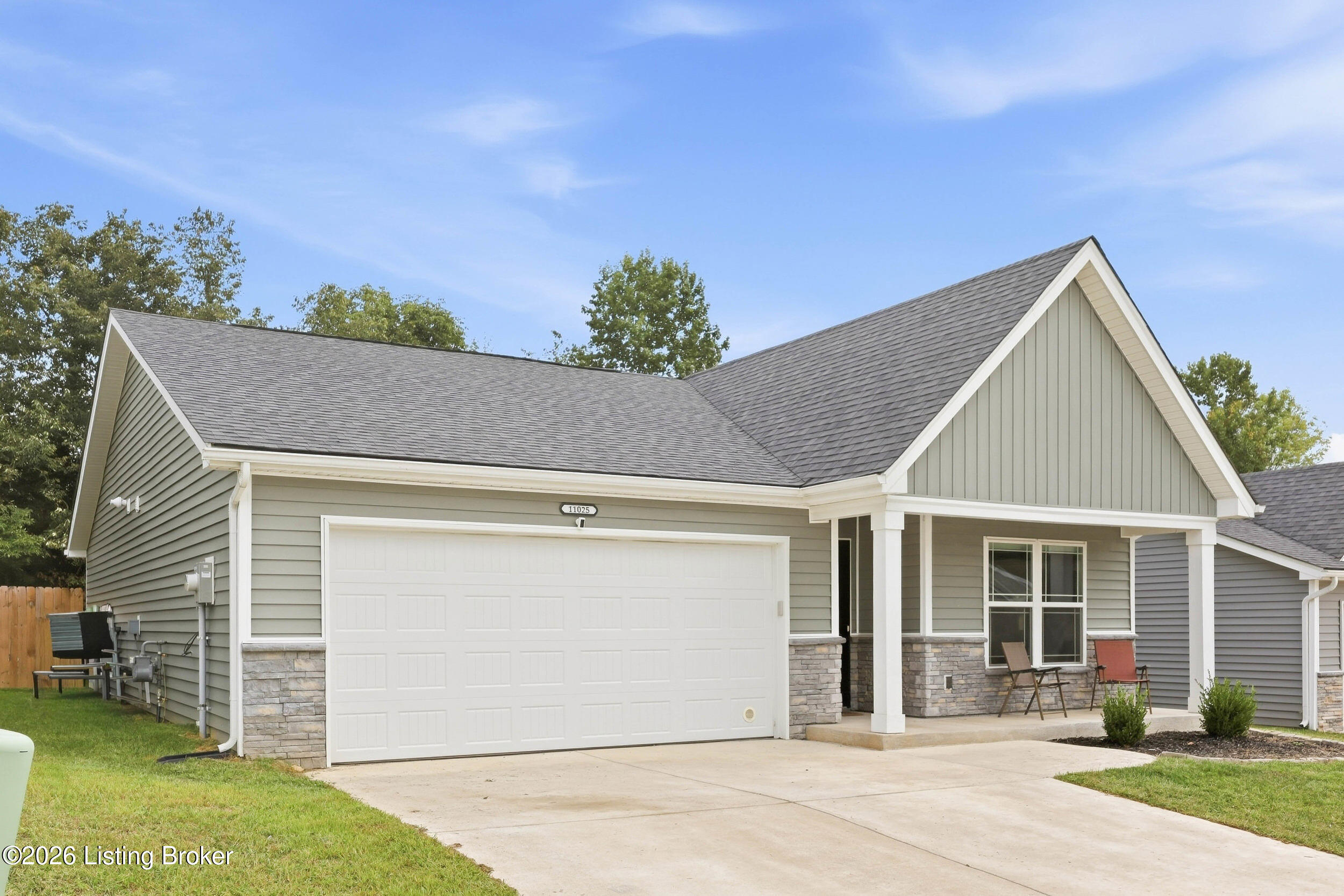 11025 Meadow Run Rd Property Photo 3