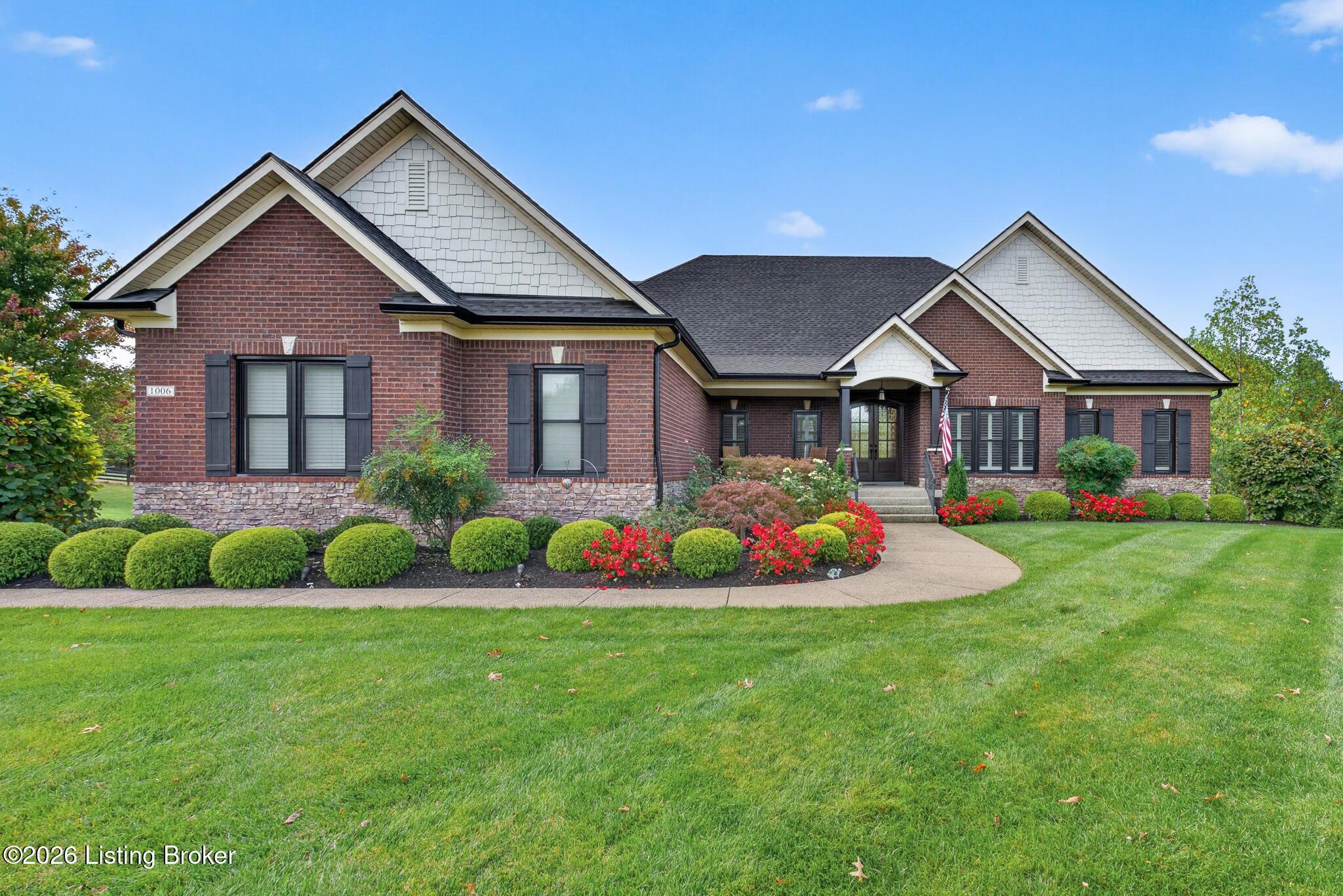 1006 Yellow Poplar Dr Property Photo 1