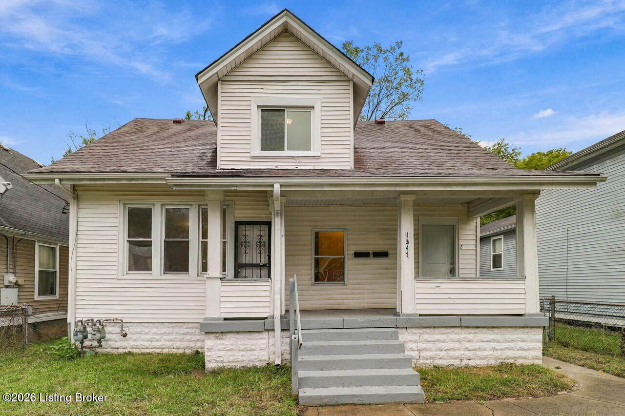 1347 Cypress St Property Photo 1