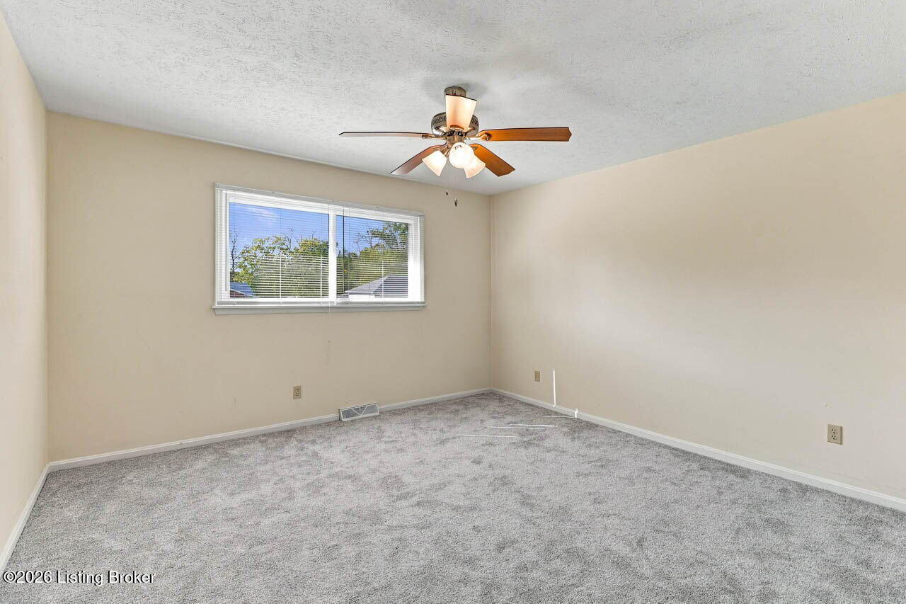 4010 Dixie Ln Property Photo 19
