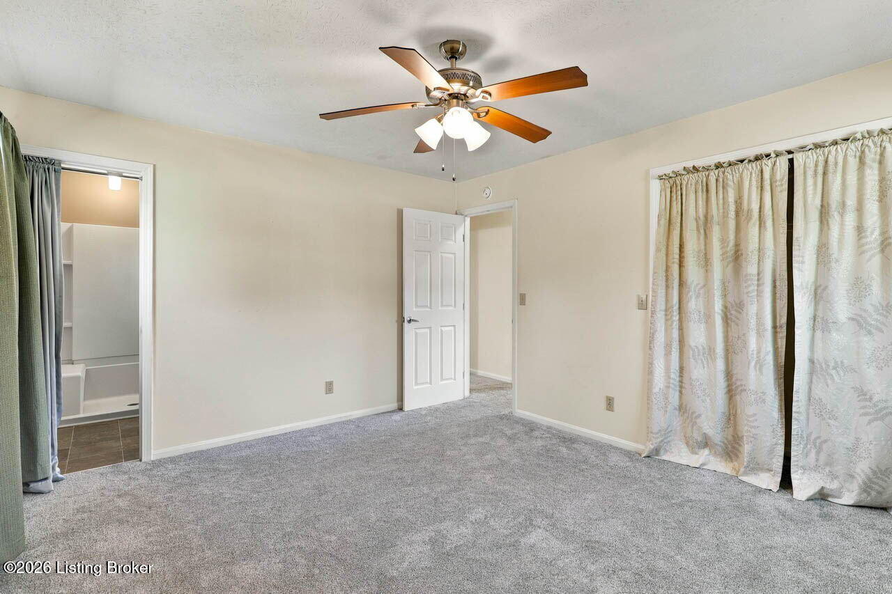 4010 Dixie Ln Property Photo 26