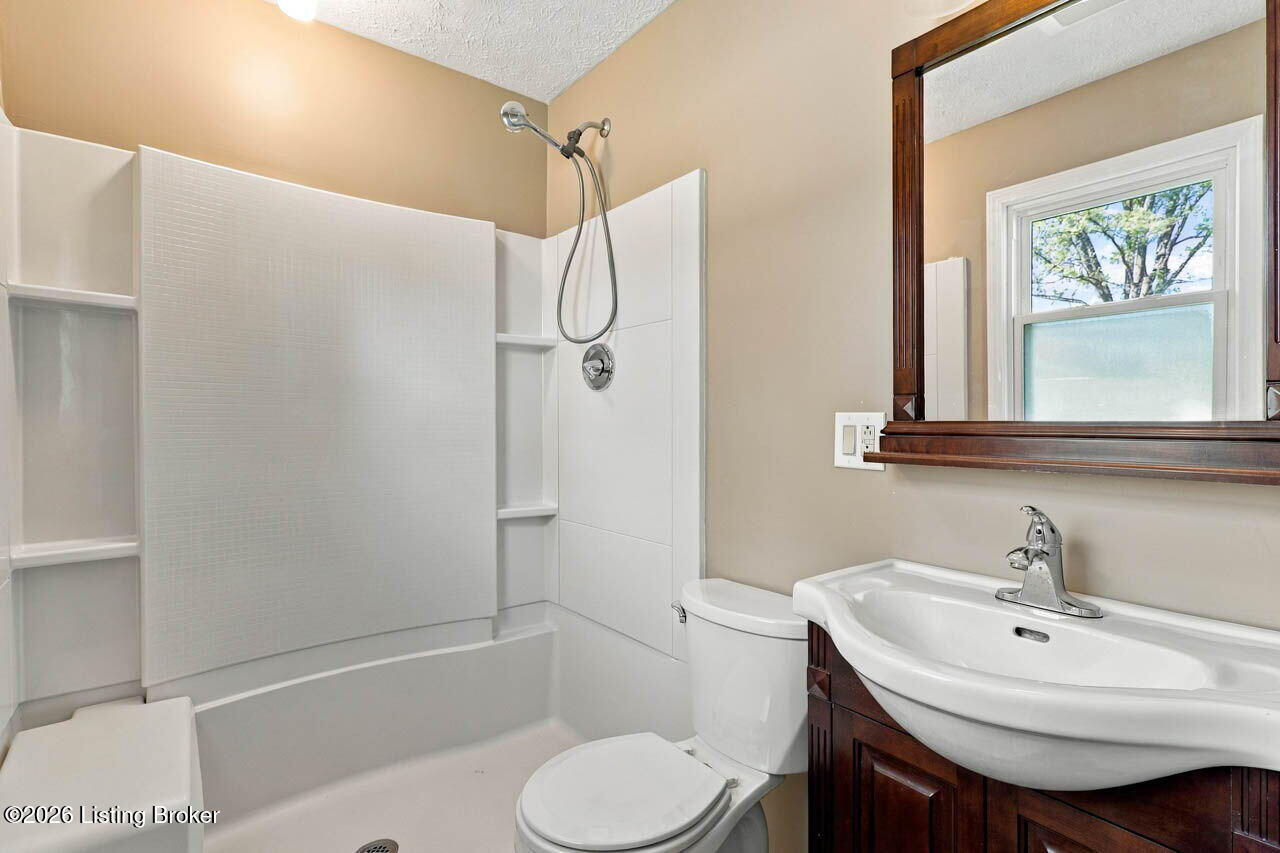 4010 Dixie Ln Property Photo 27