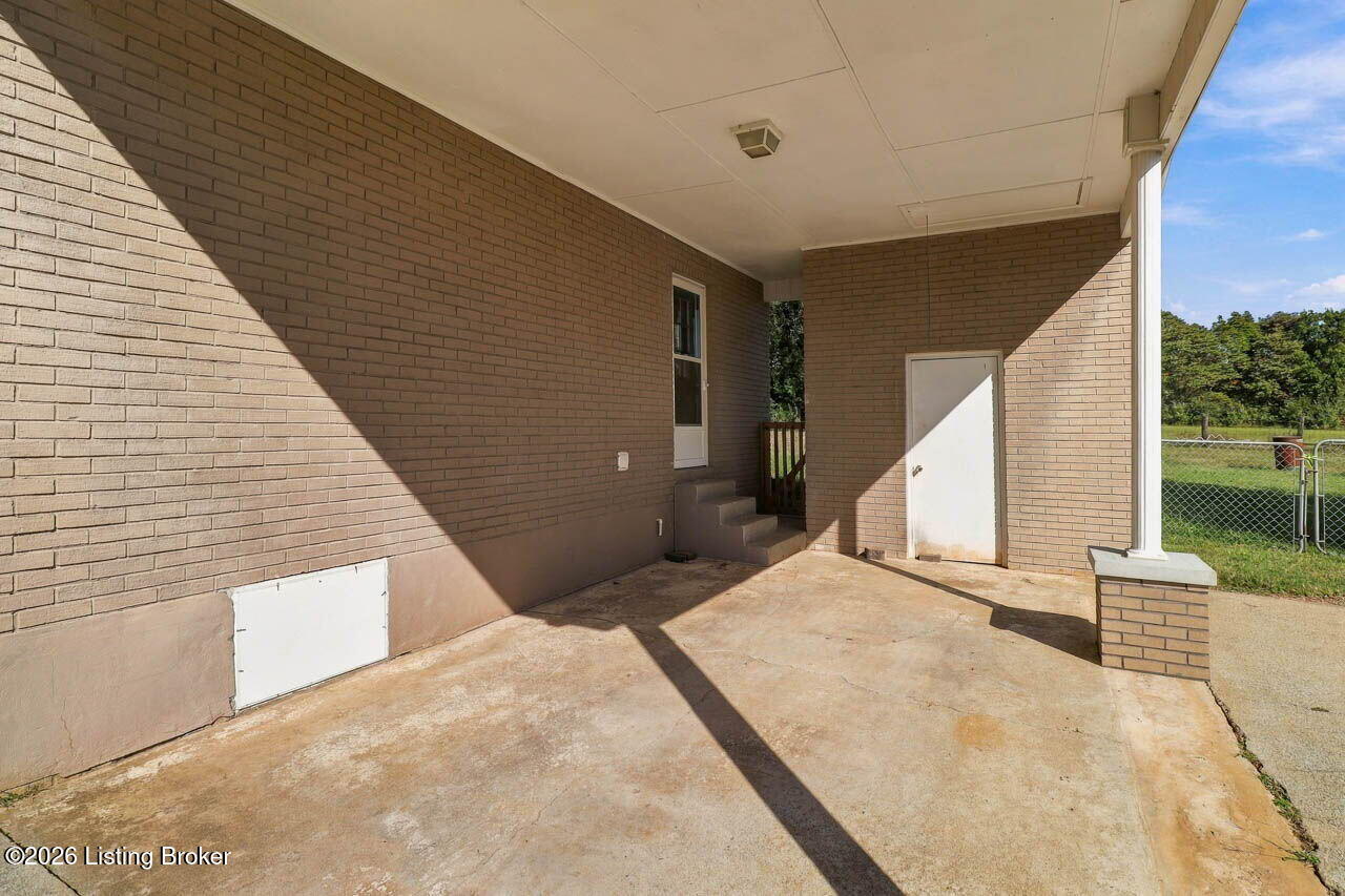 4010 Dixie Ln Property Photo 28