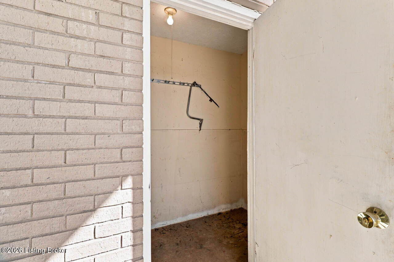 4010 Dixie Ln Property Photo 29
