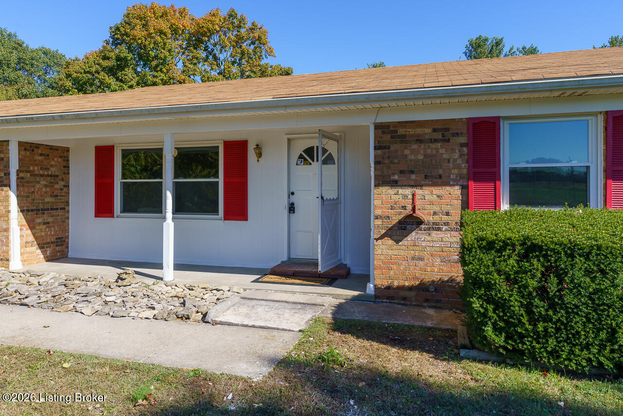 4710 Fort Ave Property Photo 2