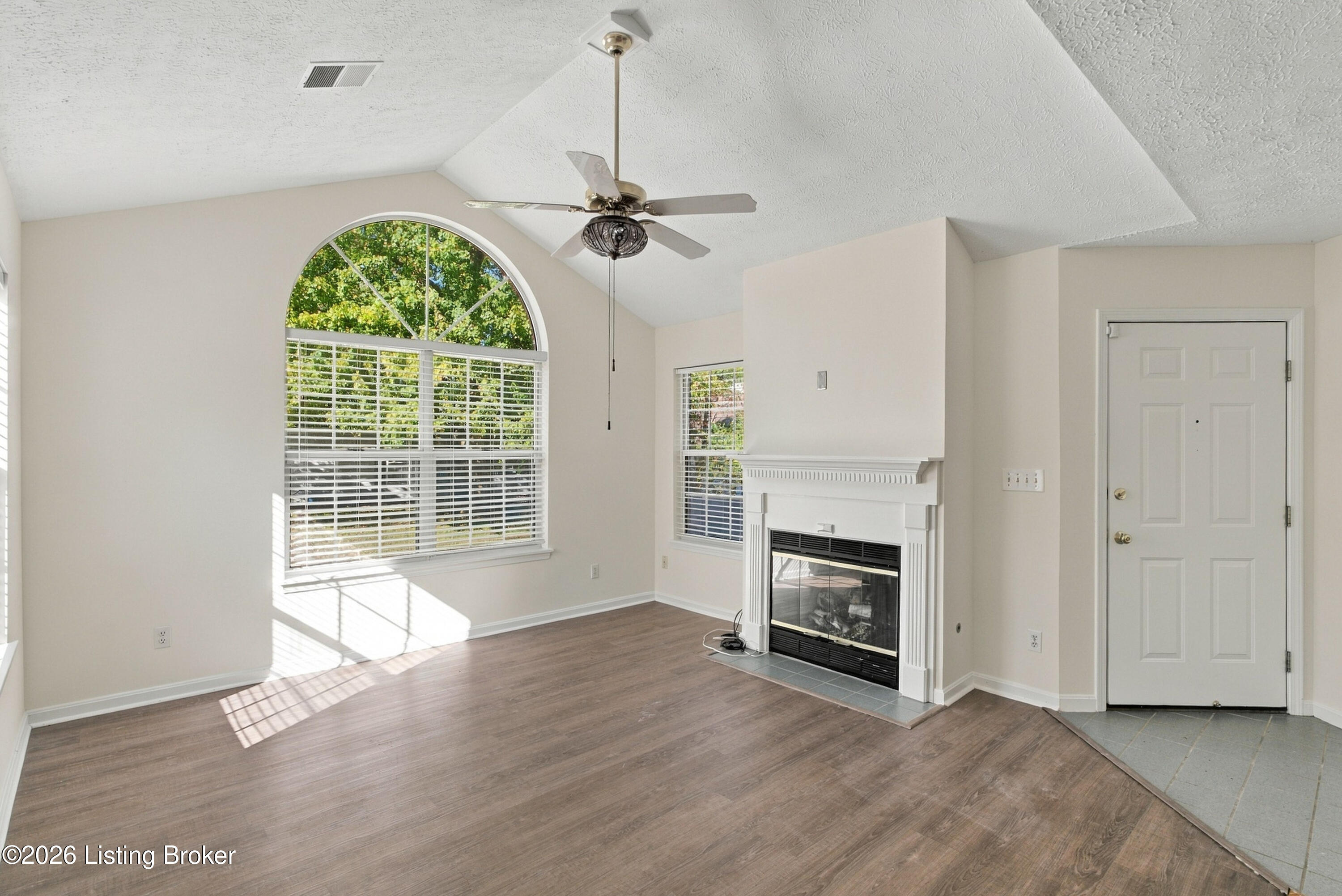3103 Westone Way Property Photo 5