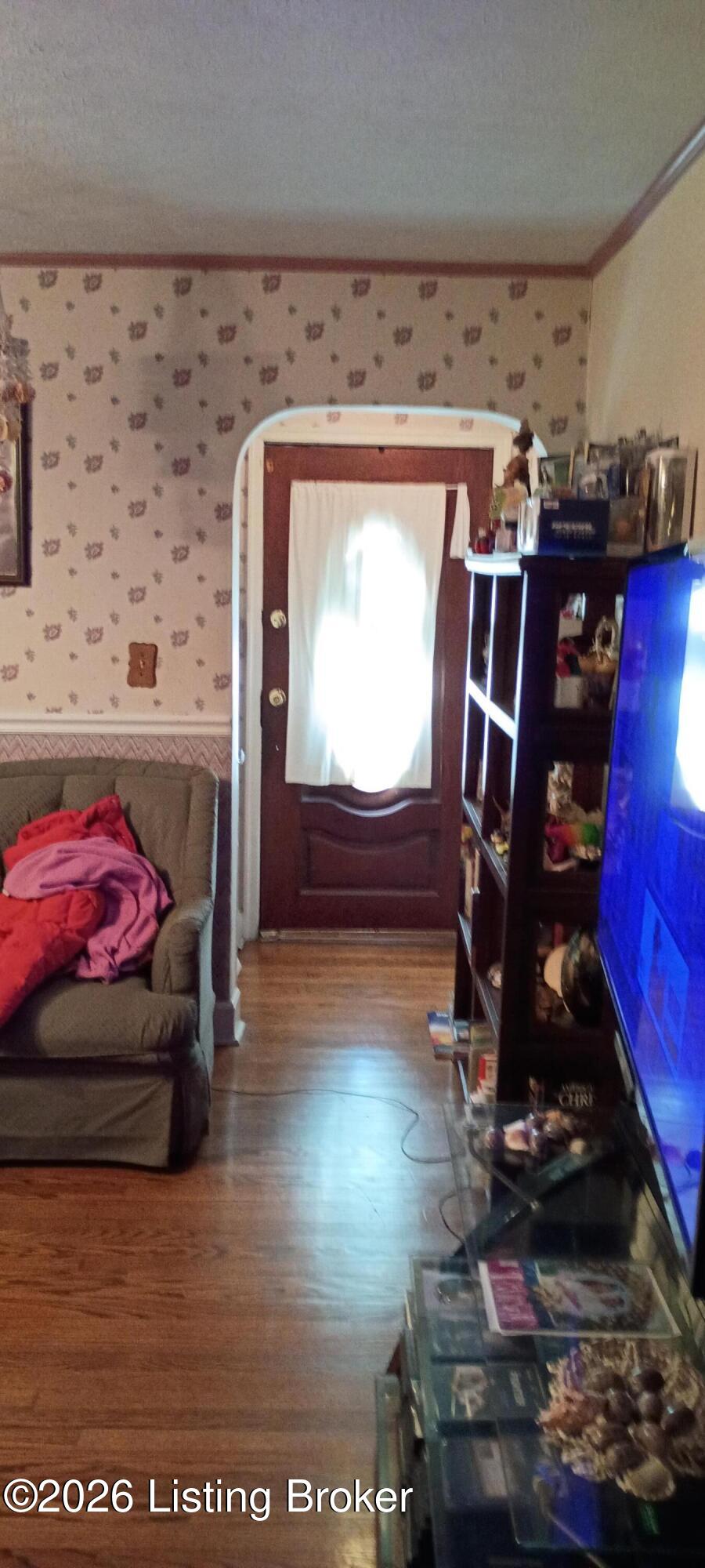 2801 Ralph Ave Property Photo 6