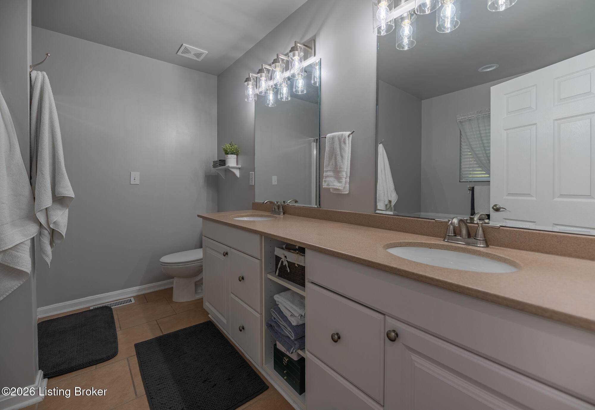 4507 Biles Ct Property Photo 12