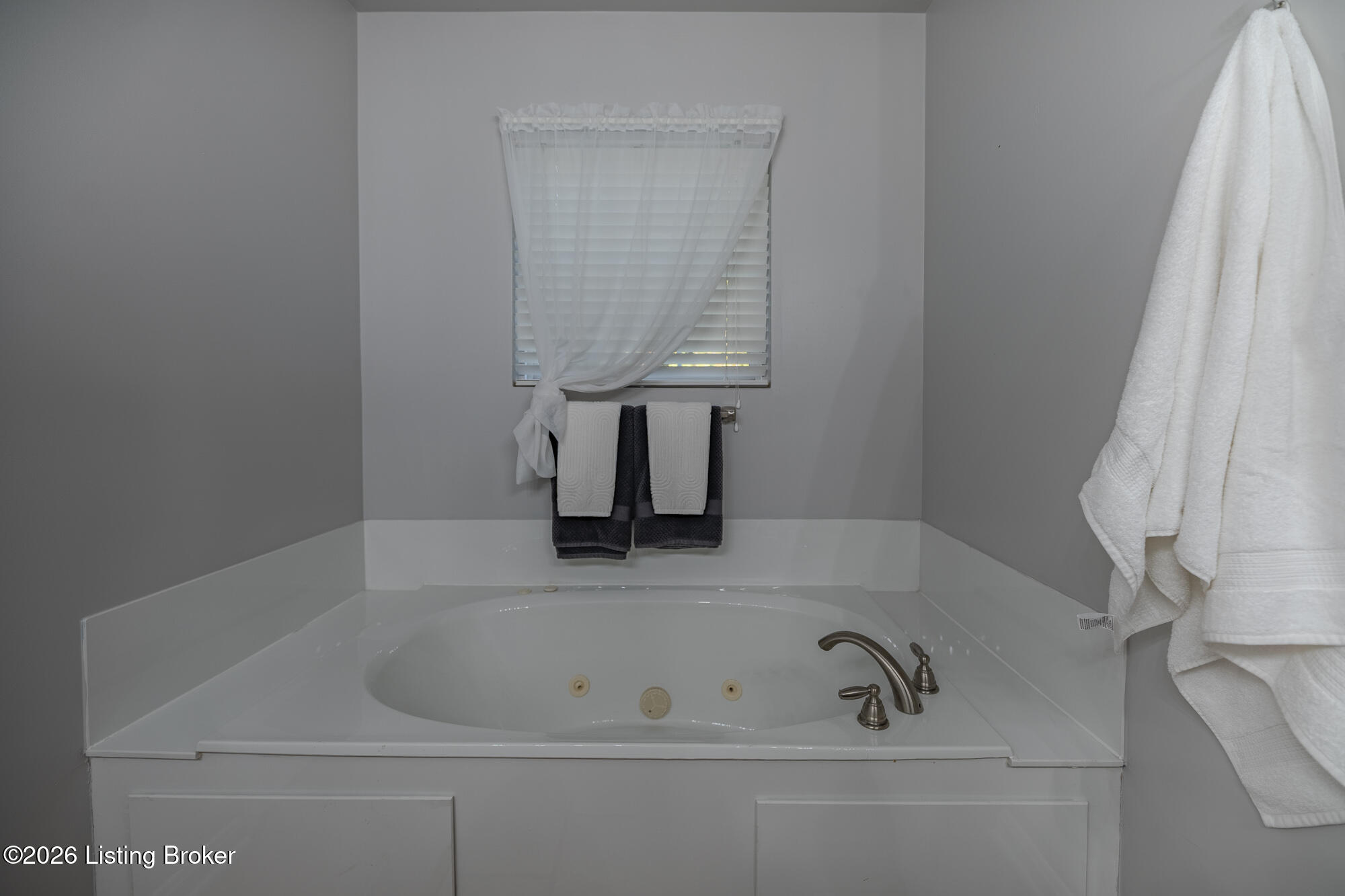 4507 Biles Ct Property Photo 15