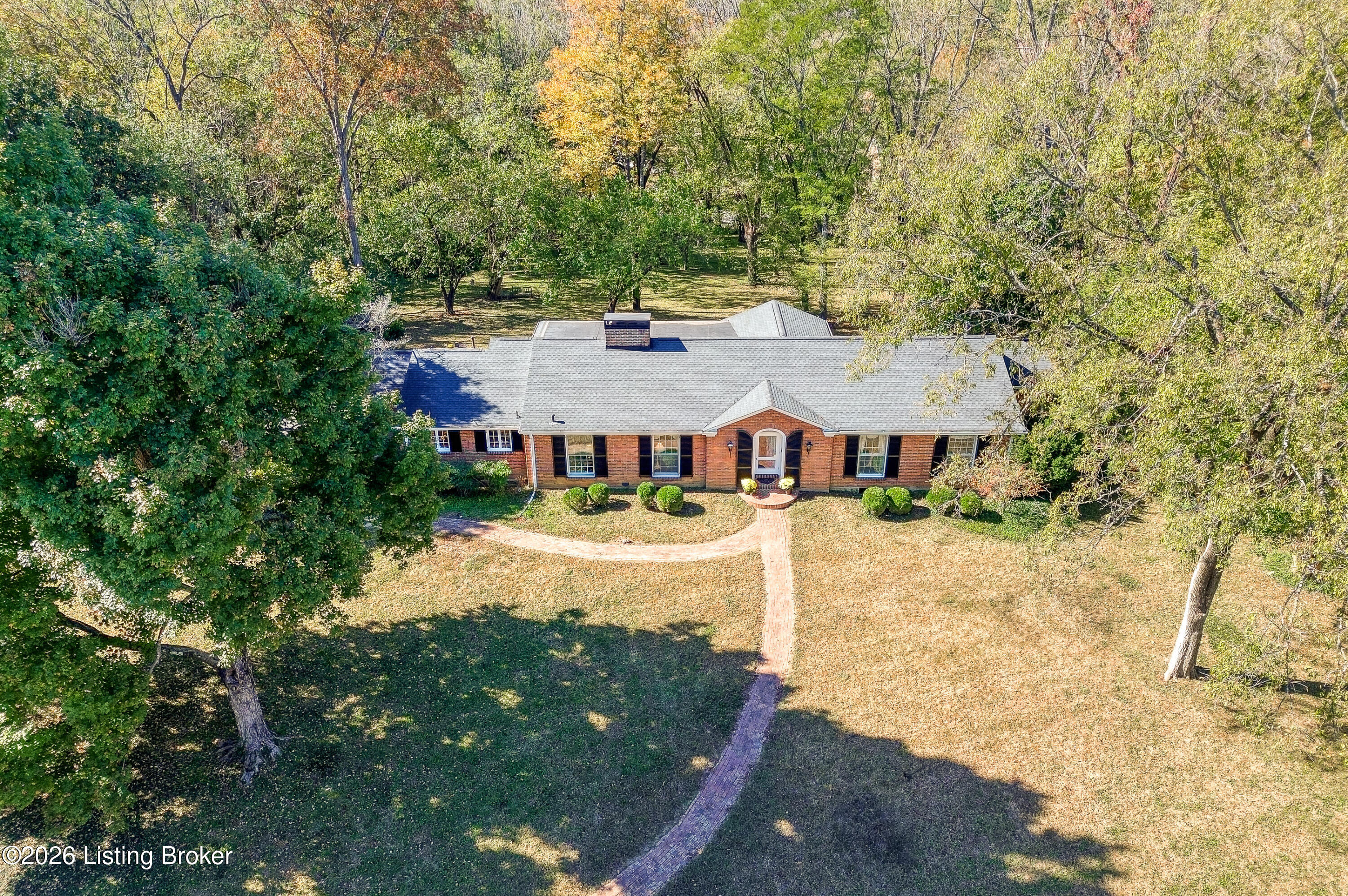 432 Twinbrook Rd Property Photo 2