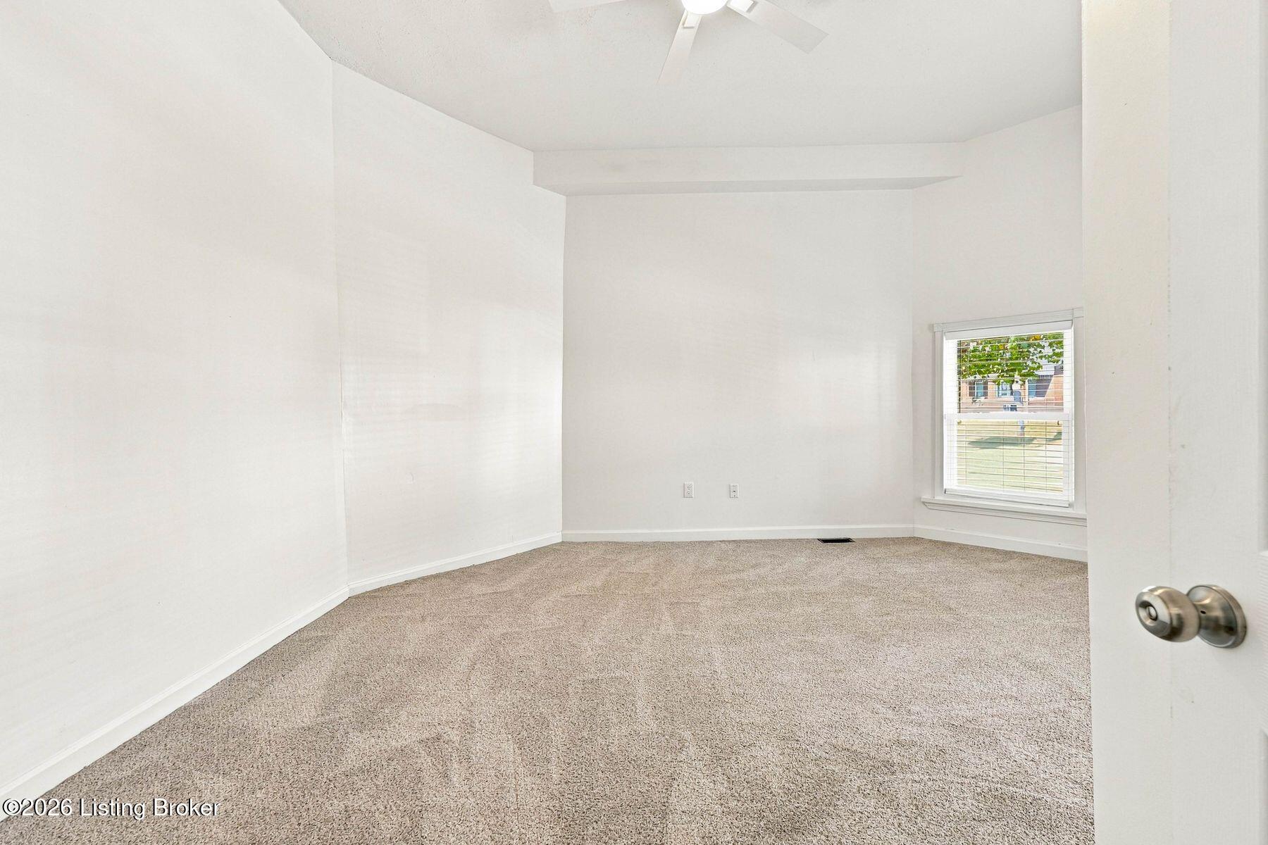 304 E Kentucky St Property Photo 30