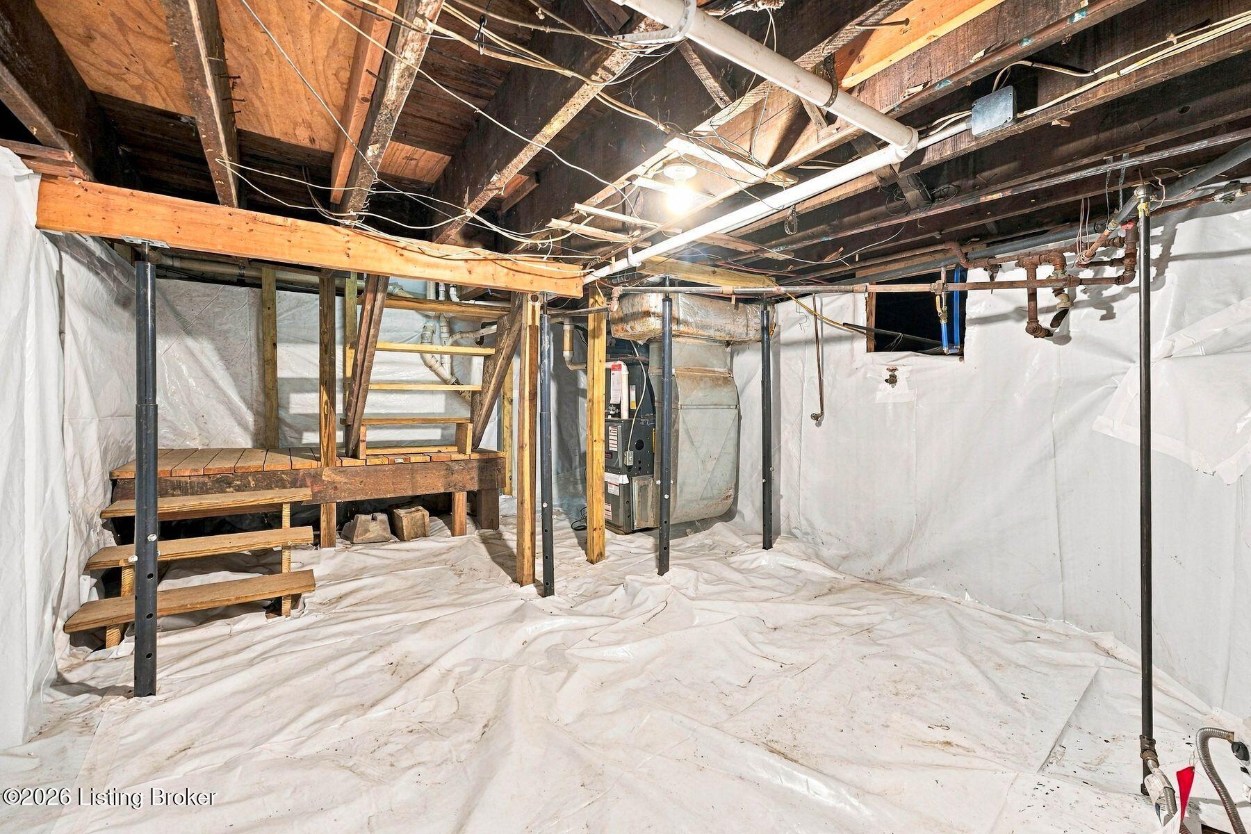 304 E Kentucky St Property Photo 48