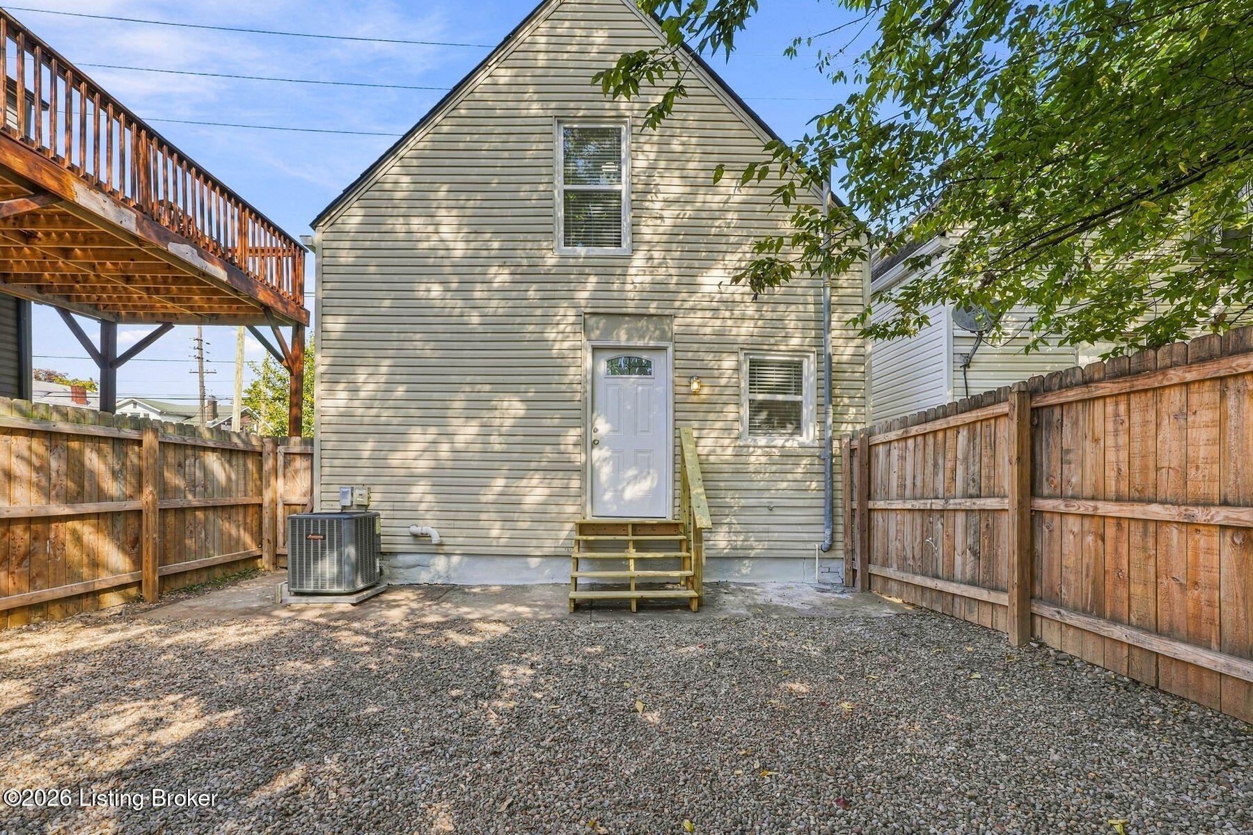 304 E Kentucky St Property Photo 50
