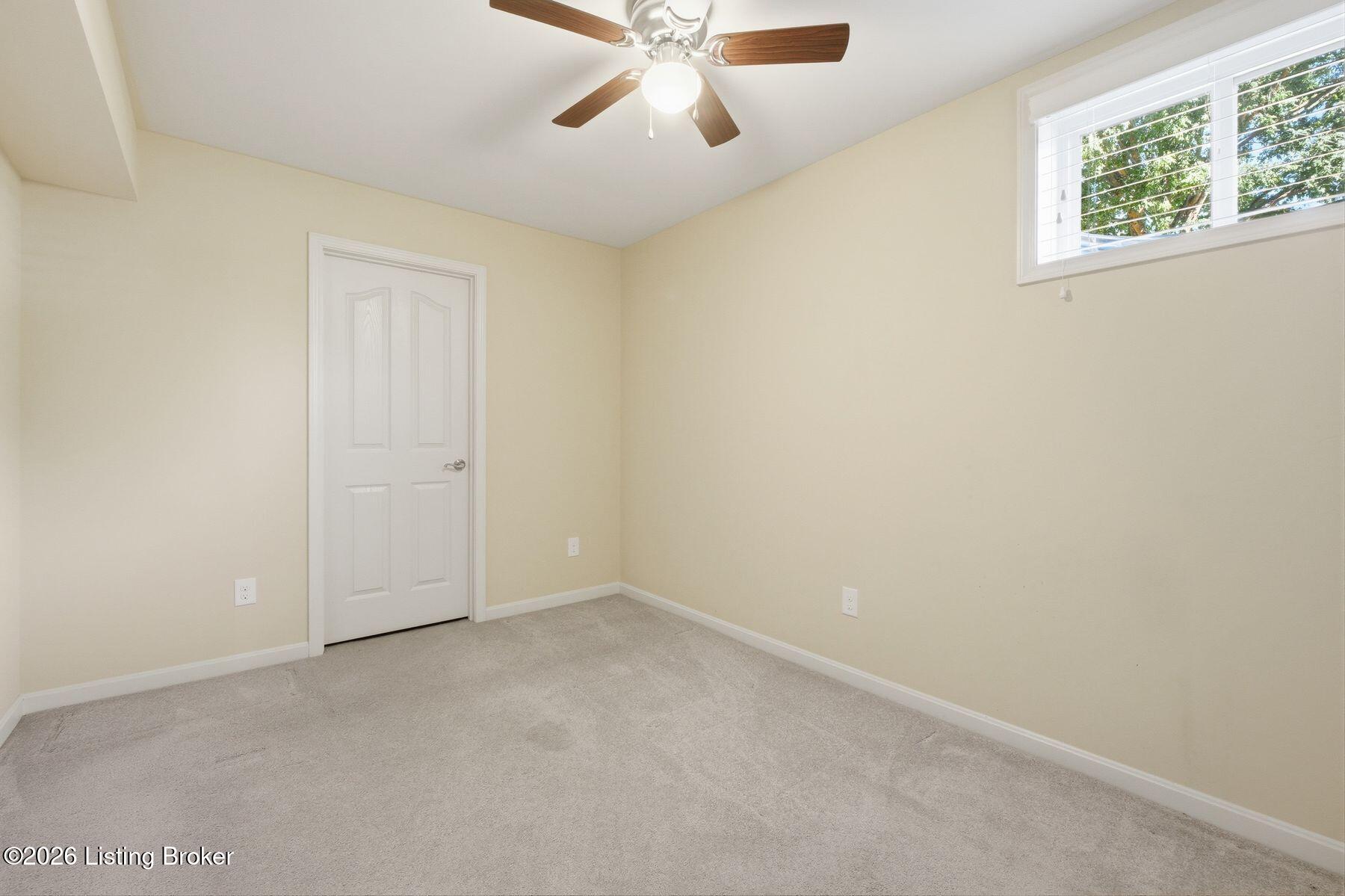 11201 Hammond Dr Property Photo 22
