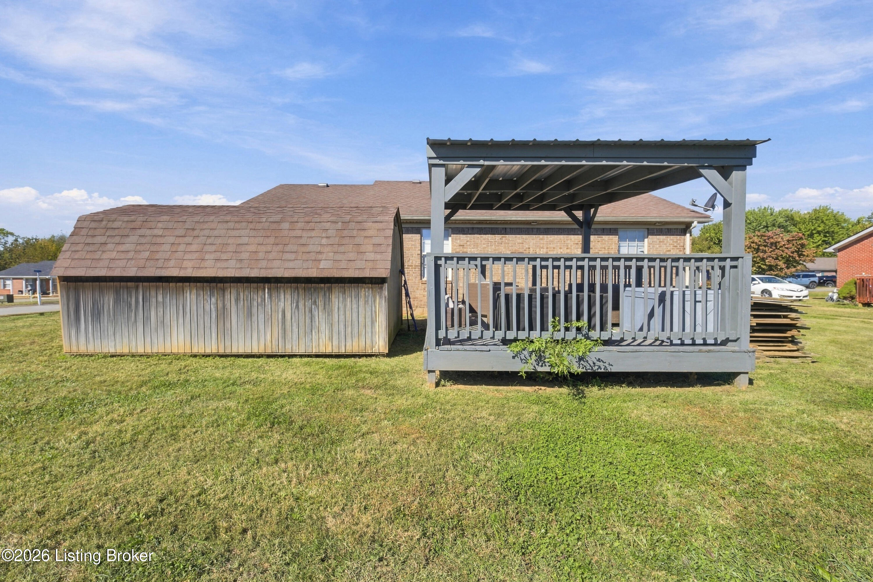 123 Kenton Dr Property Photo 32
