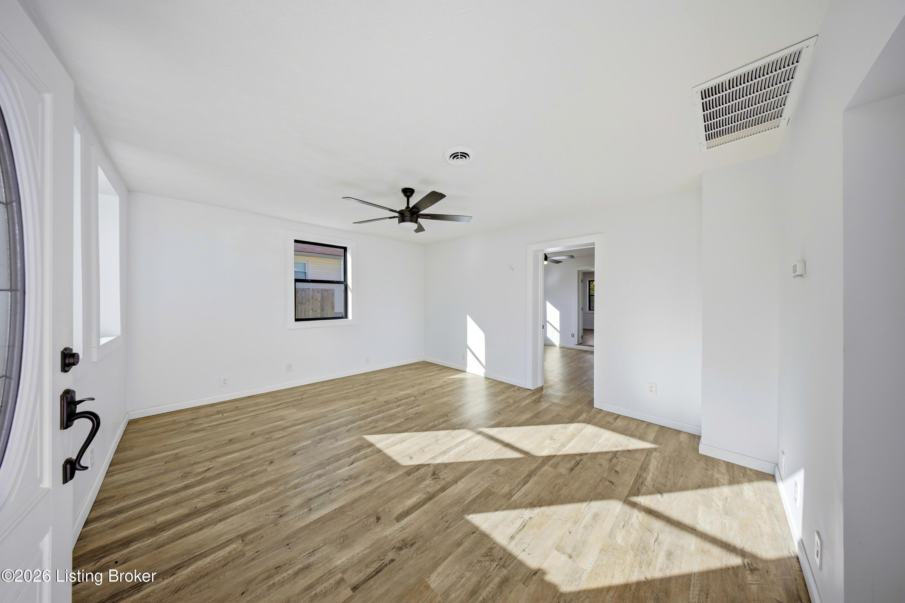 5512 Garrow Ave Property Photo 6
