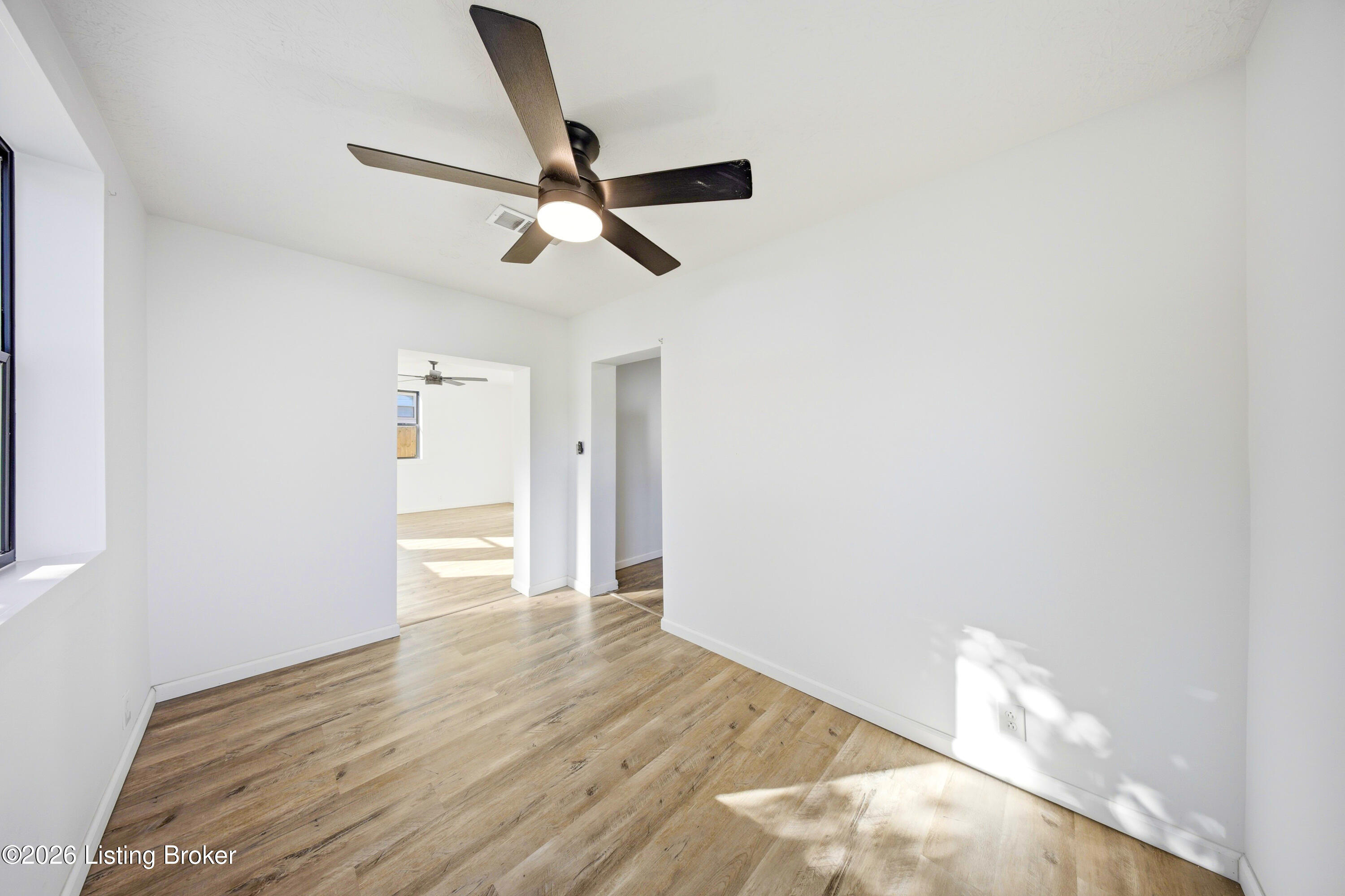 5512 Garrow Ave Property Photo 11