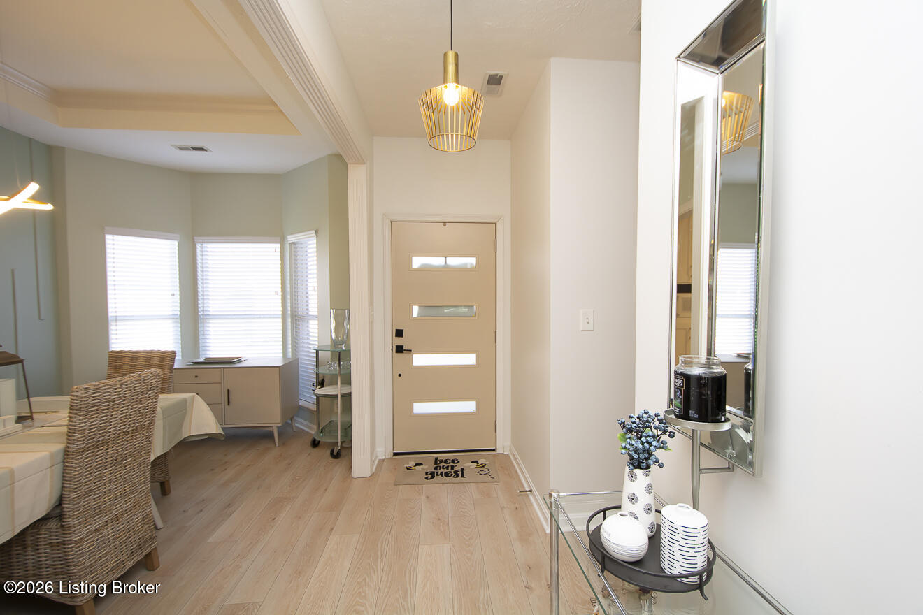 8312 Dravo Cir Property Photo 4