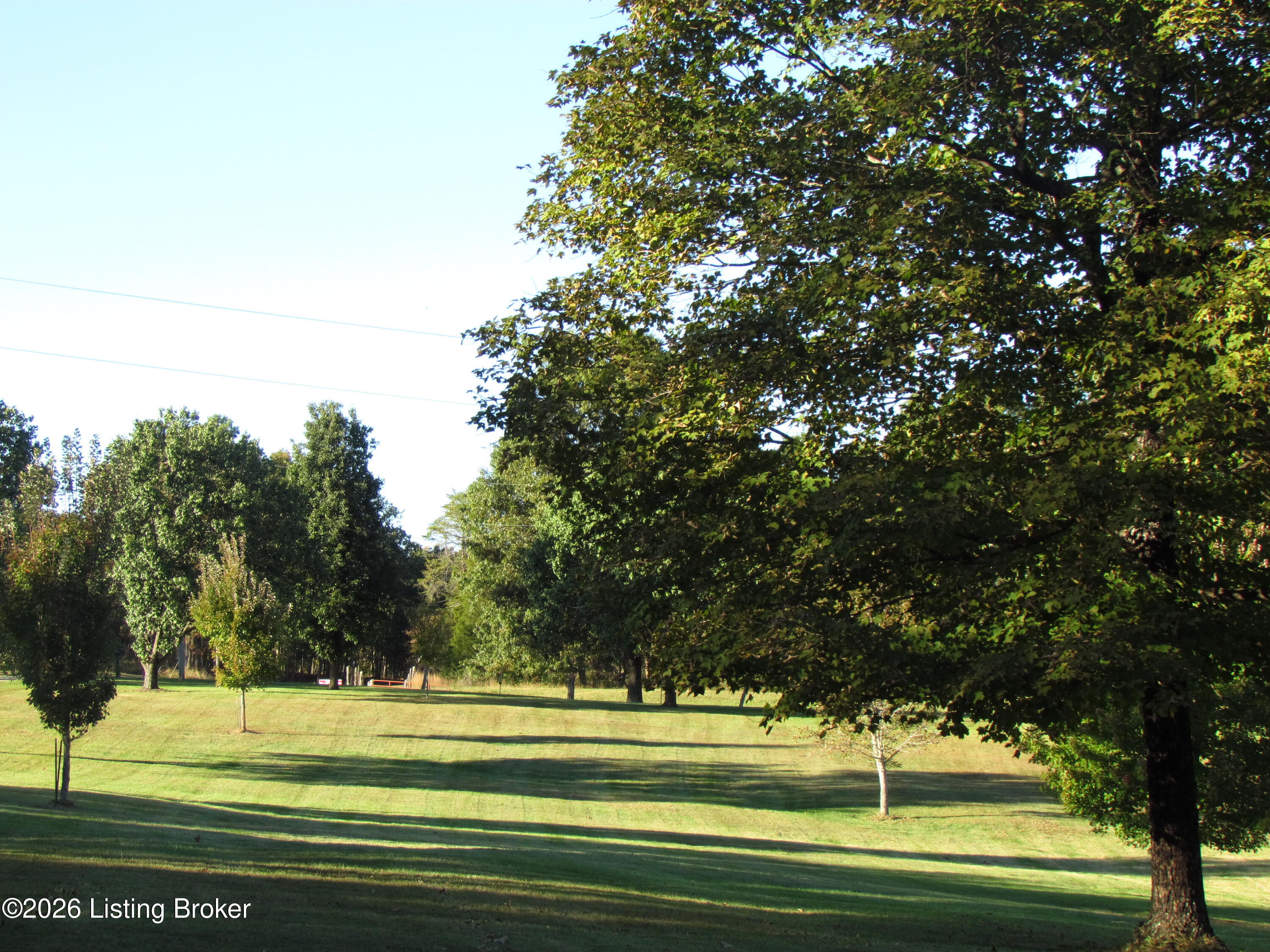 494 Wildwood Trail Property Photo 2