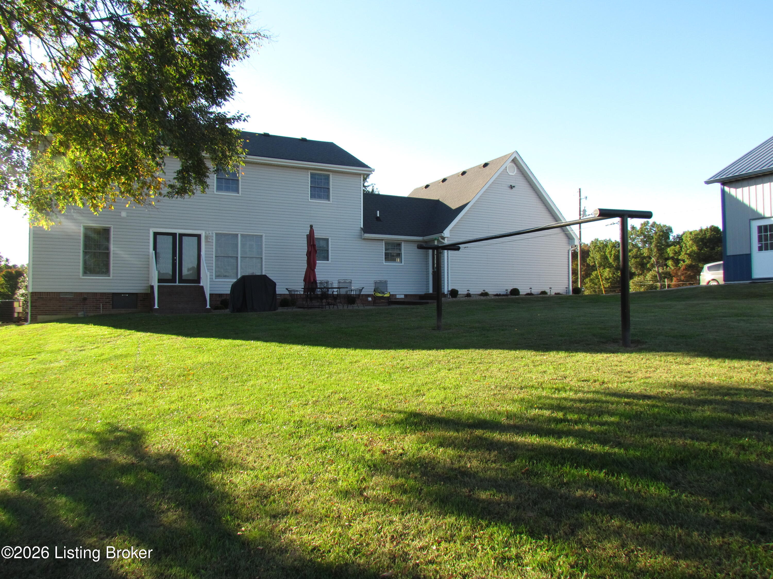 494 Wildwood Trail Property Photo 6