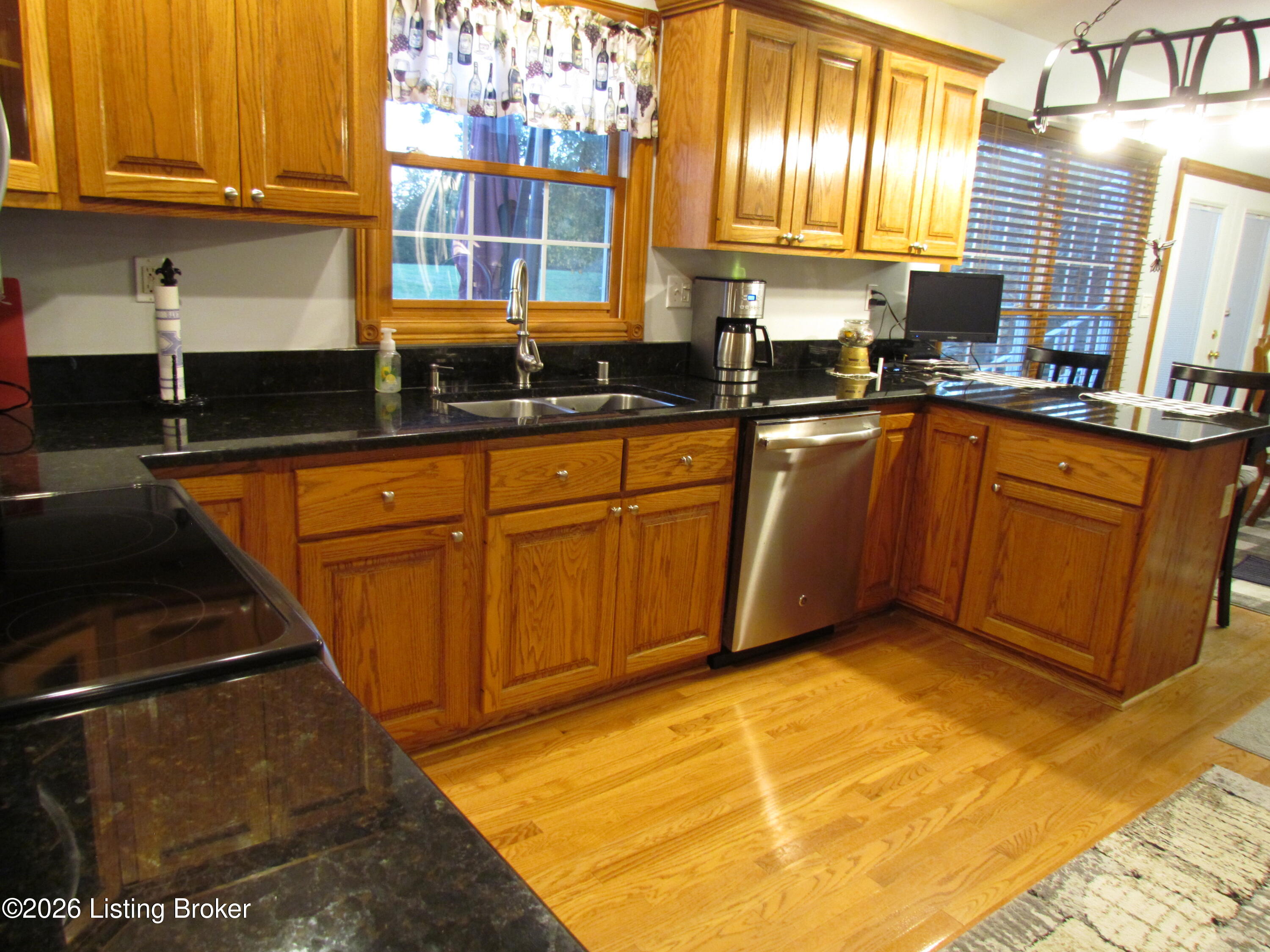 494 Wildwood Trail Property Photo 39