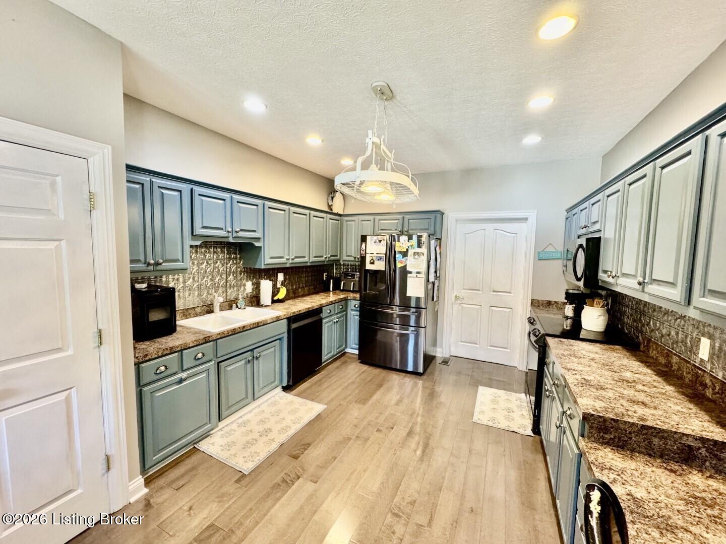 104 Harmony Way Property Photo 11