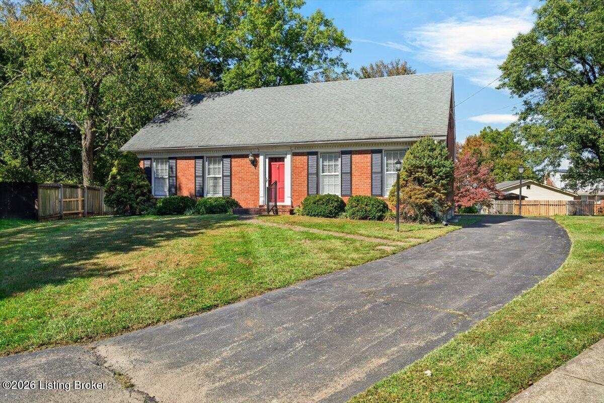 7406 Cross Creek Ct Property Photo 1
