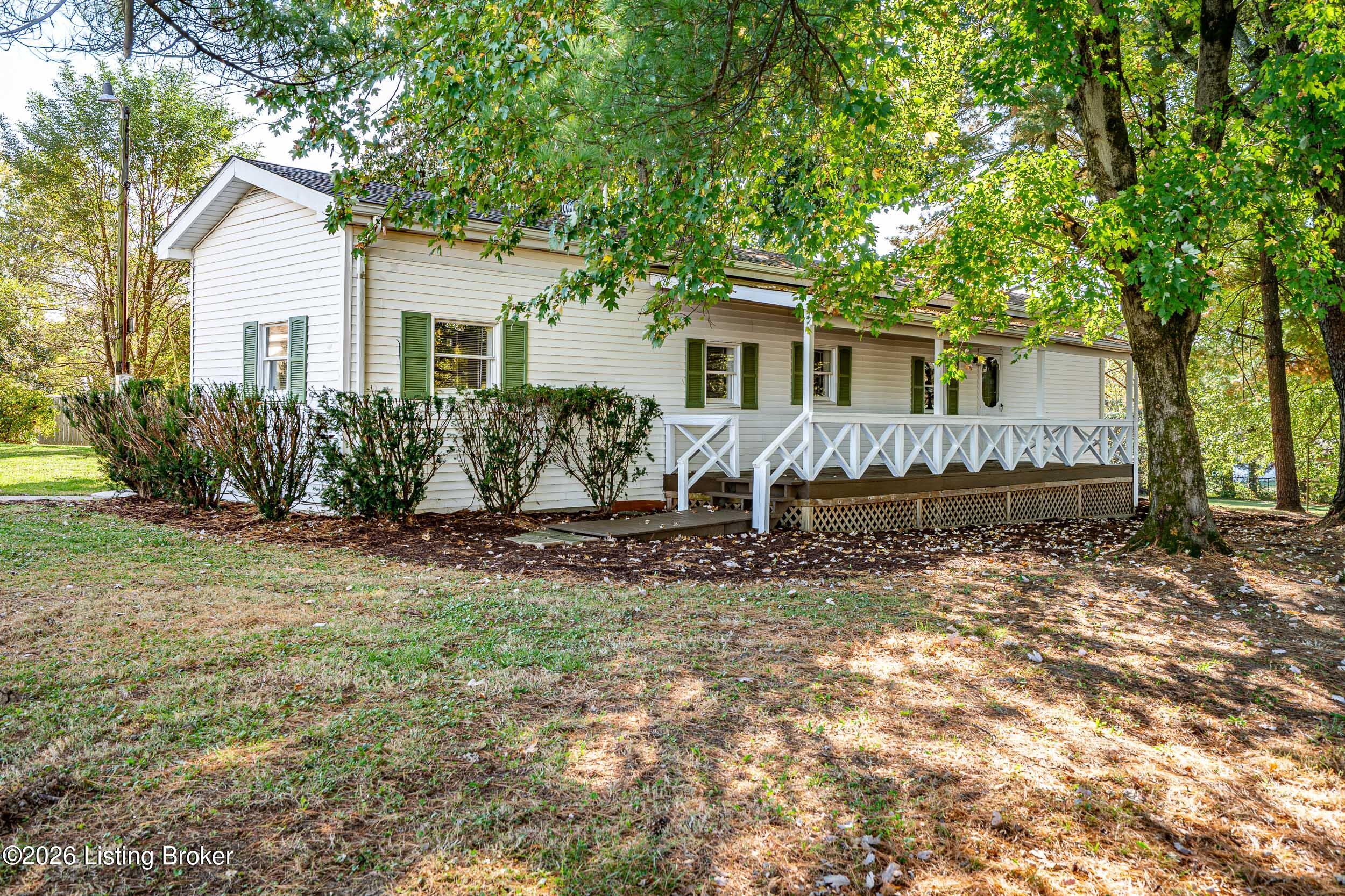 1170 Dogwood Cir Property Photo 1