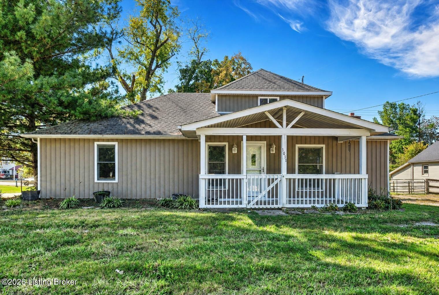 1011 Pendleton Rd Property Photo 1