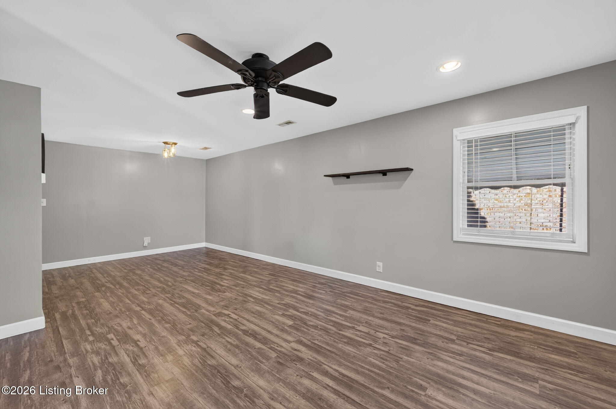 1500 Cornette Way Property Photo 4