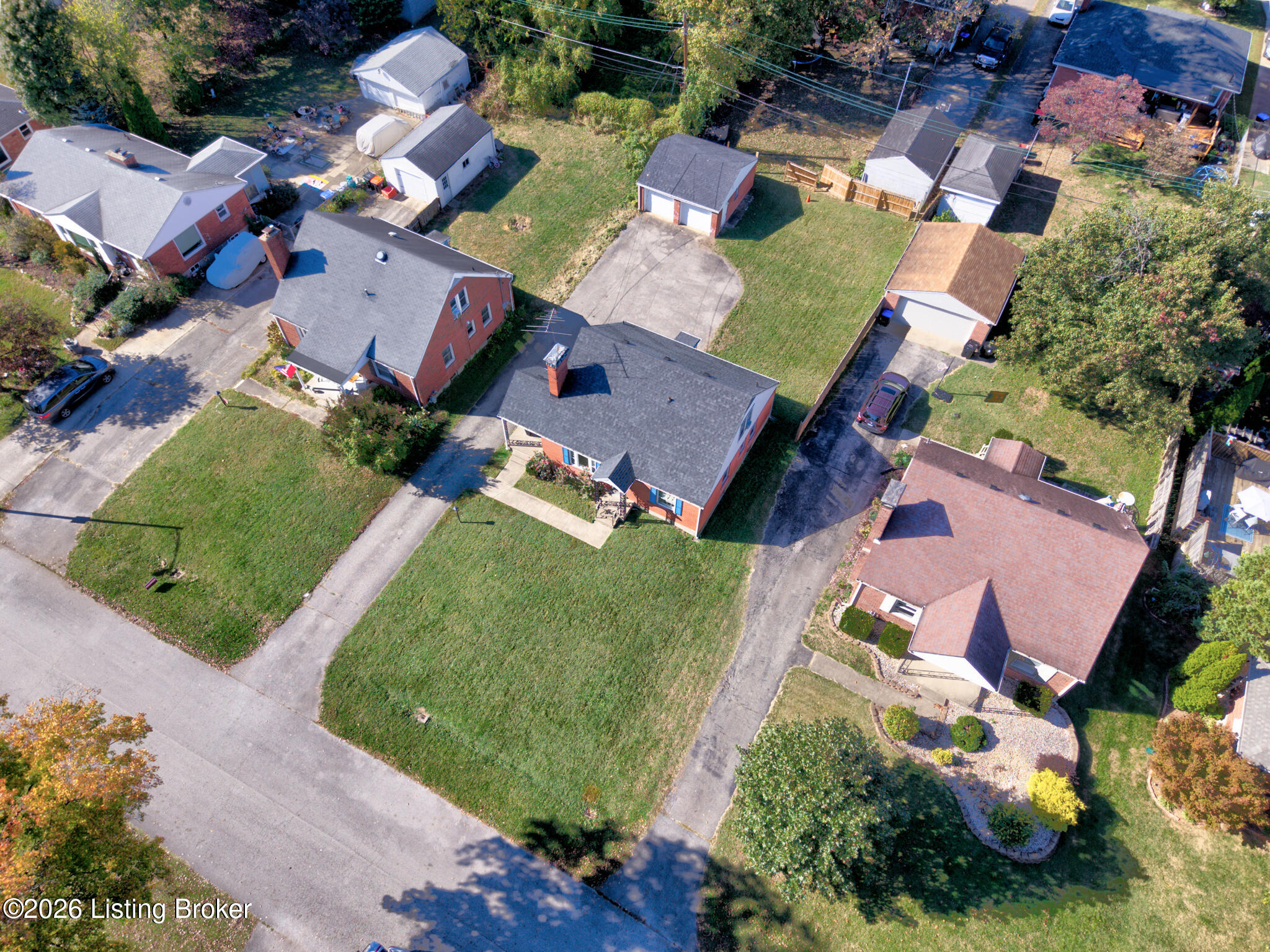 2527 Gardiner Ln Property Photo 56