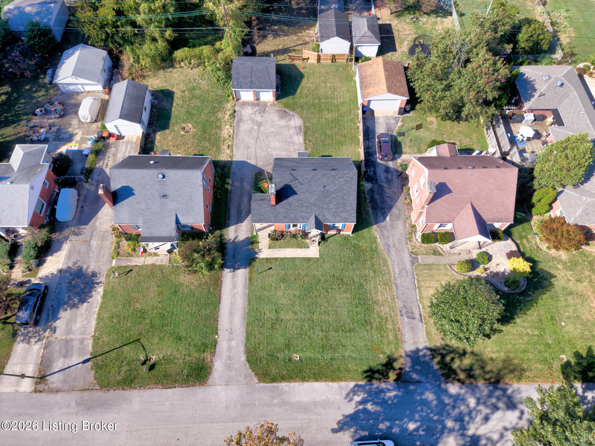 2527 Gardiner Ln Property Photo 57