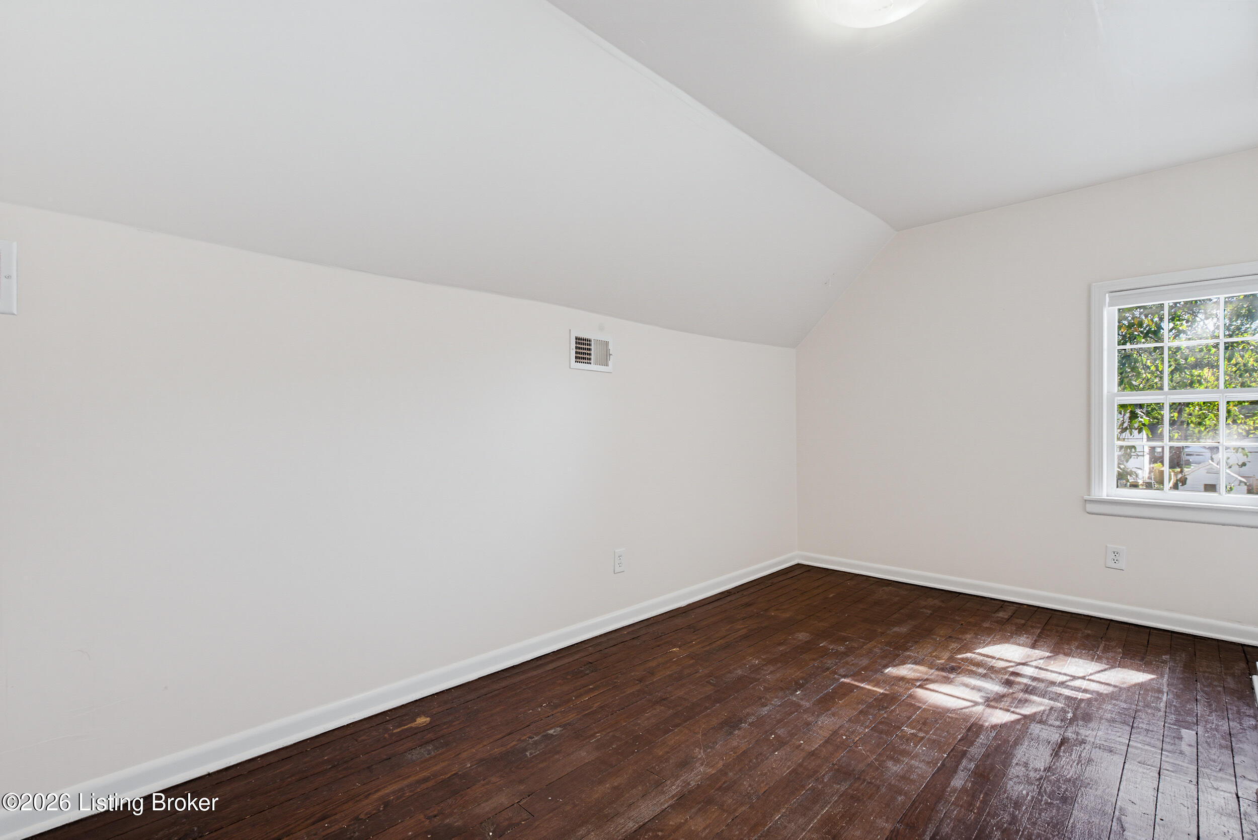 3800 Napanee Rd Property Photo 34