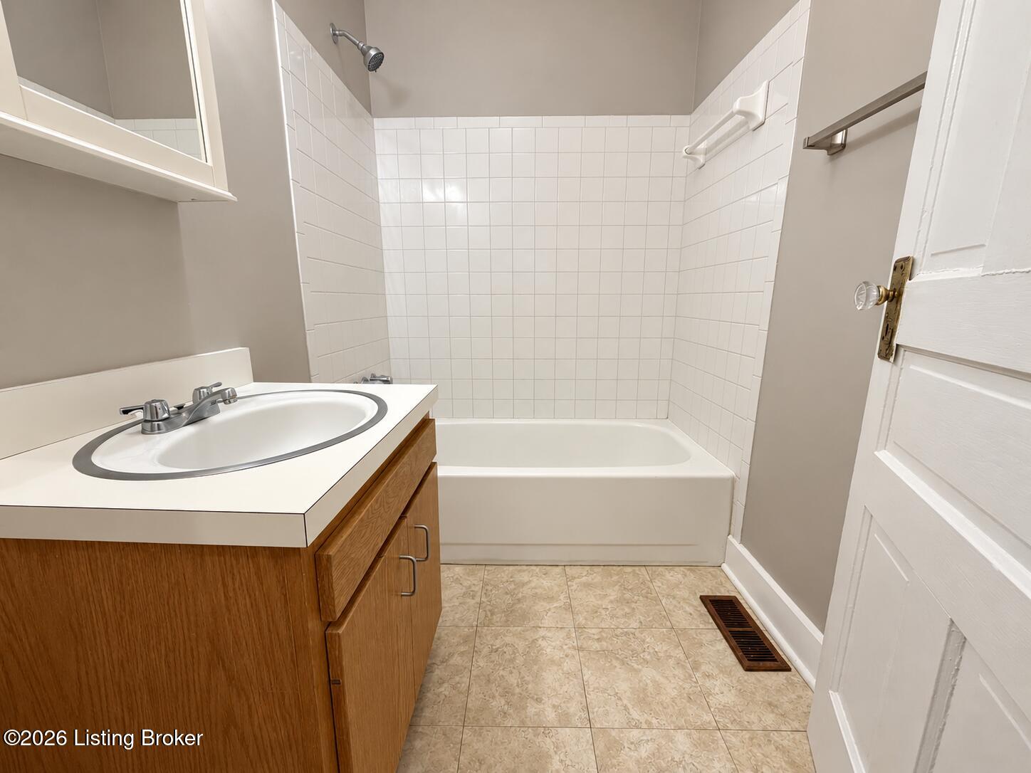 1039 E Breckinridge St 1 Property Photo 8
