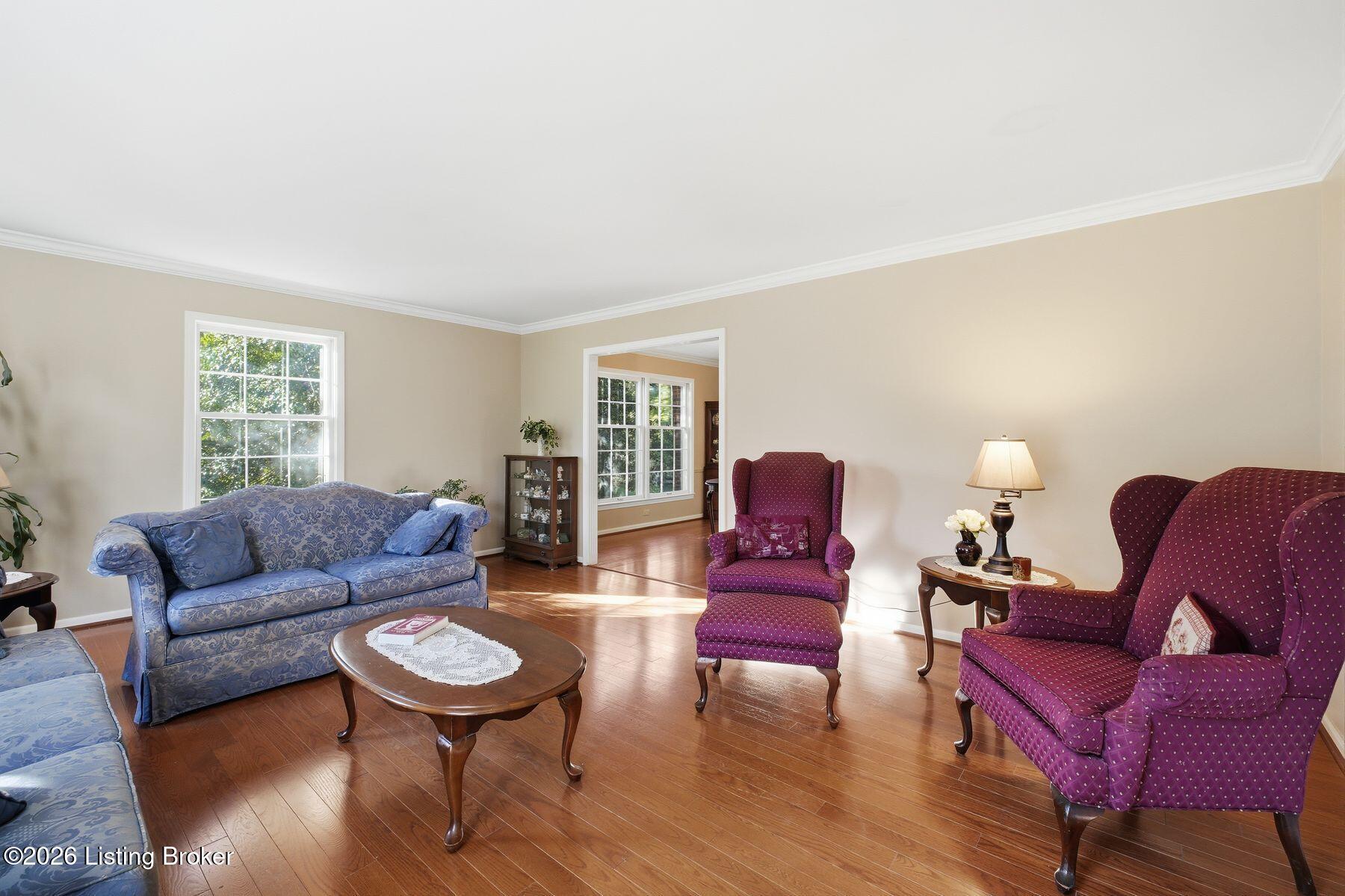 2324 Thornhill Rd Property Photo 5
