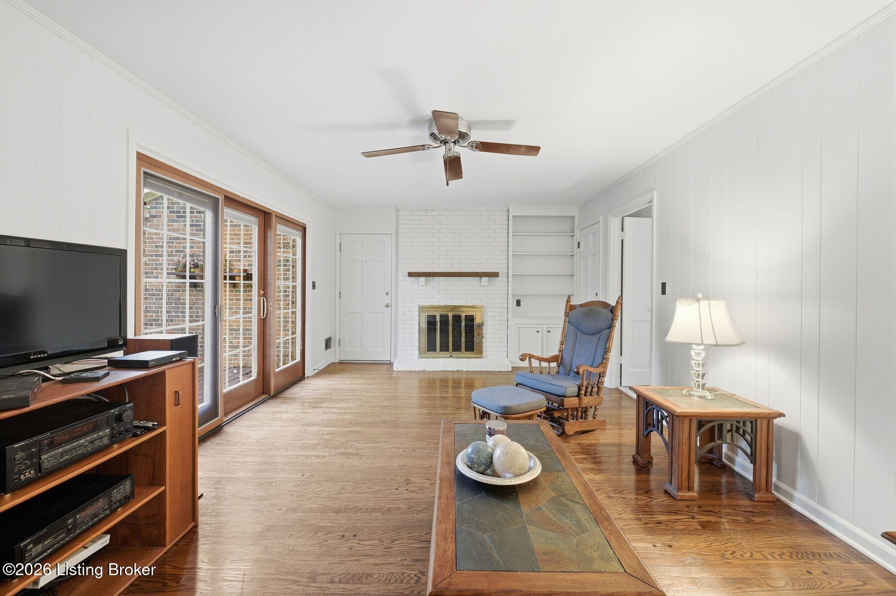 2324 Thornhill Rd Property Photo 19