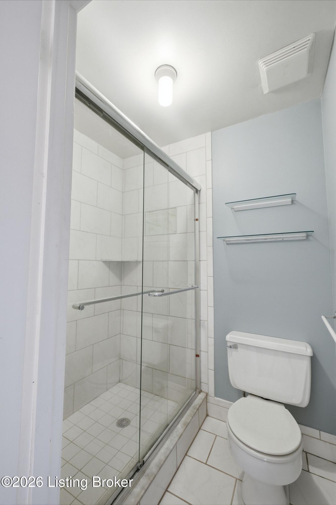 2324 Thornhill Rd Property Photo 29