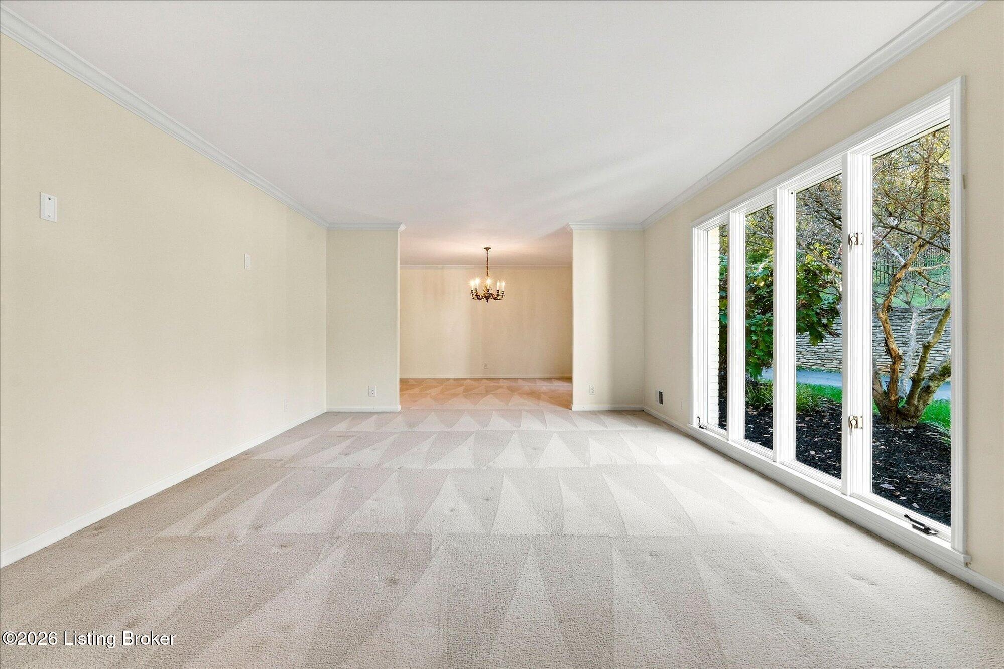 2402 Henley Ct Property Photo 5