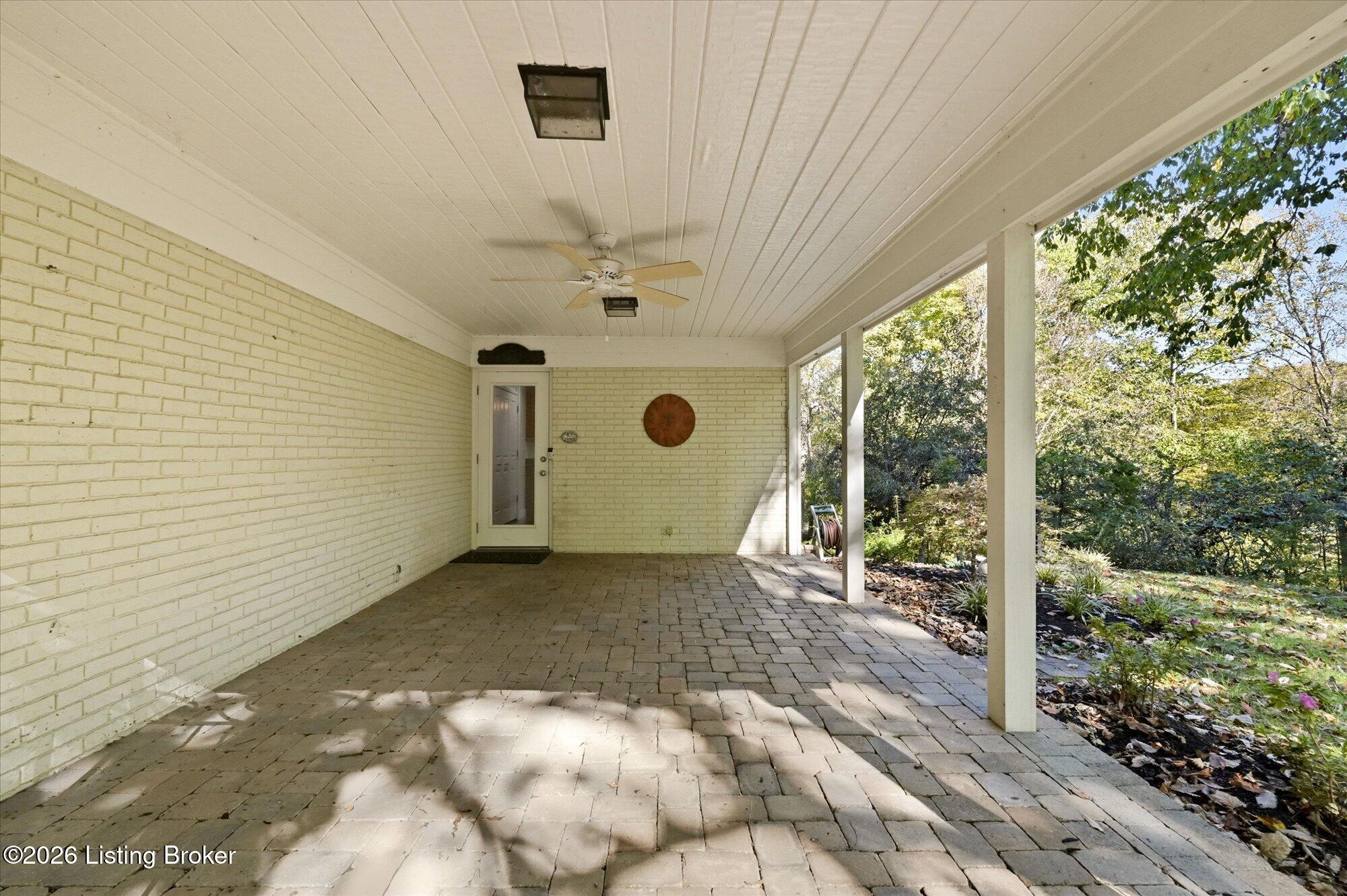 2402 Henley Ct Property Photo 52