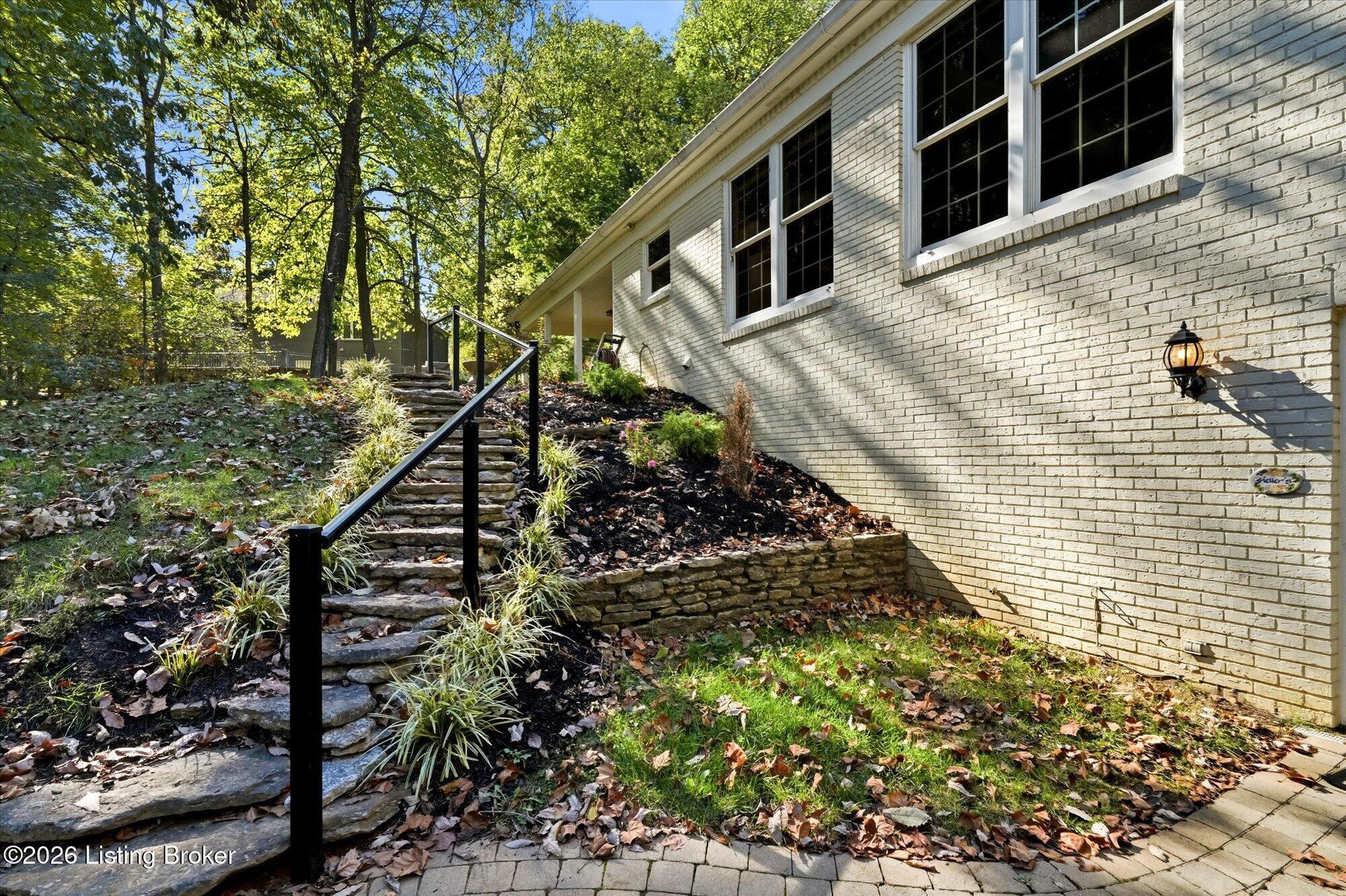2402 Henley Ct Property Photo 61