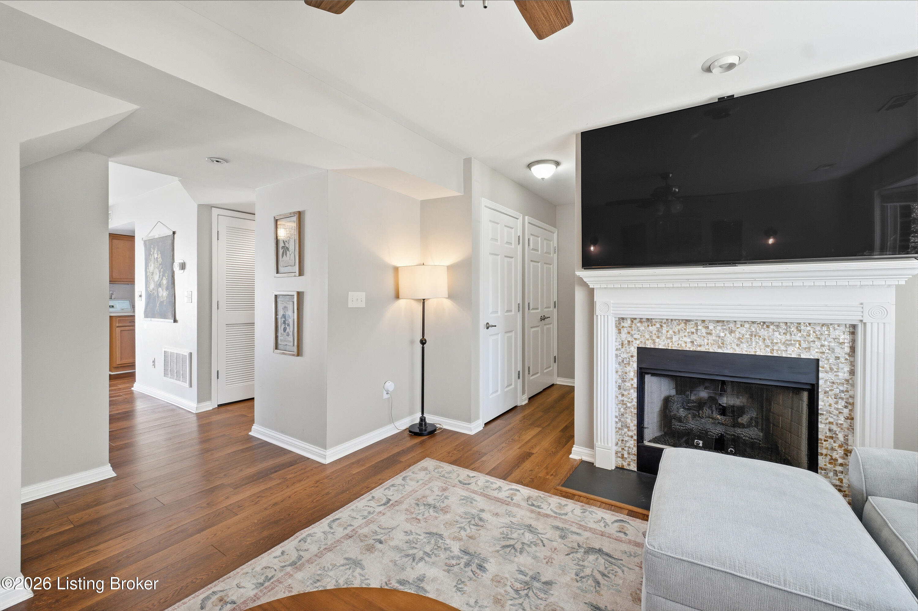 514 Jurich Ct Property Photo 9