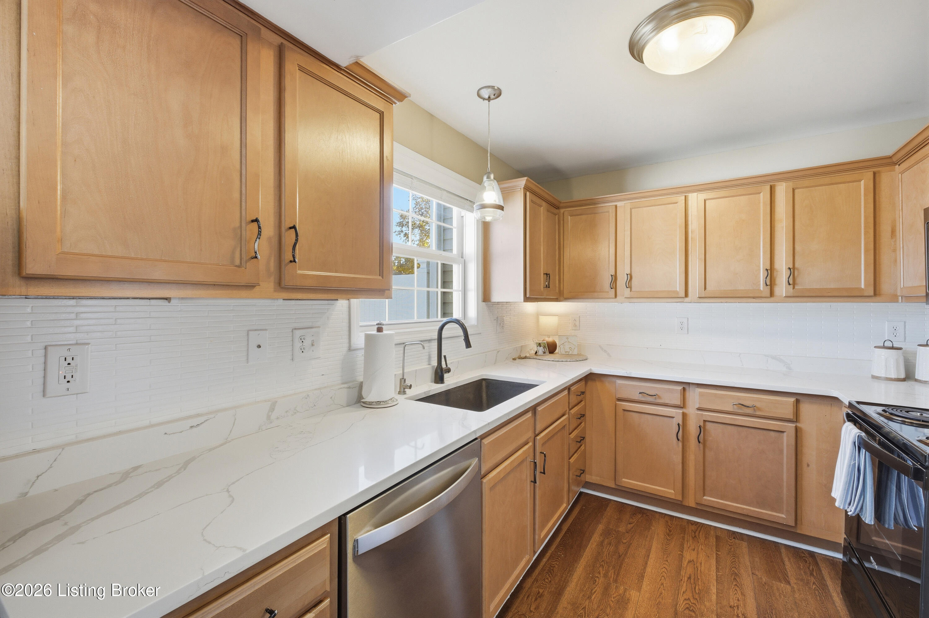 514 Jurich Ct Property Photo 17