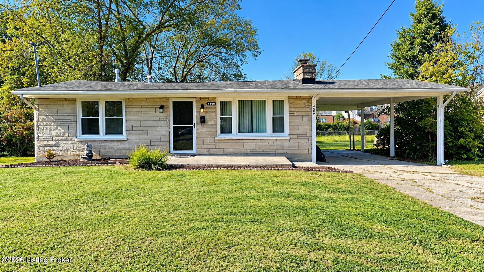 4400 Lynnview Dr Property Photo 1