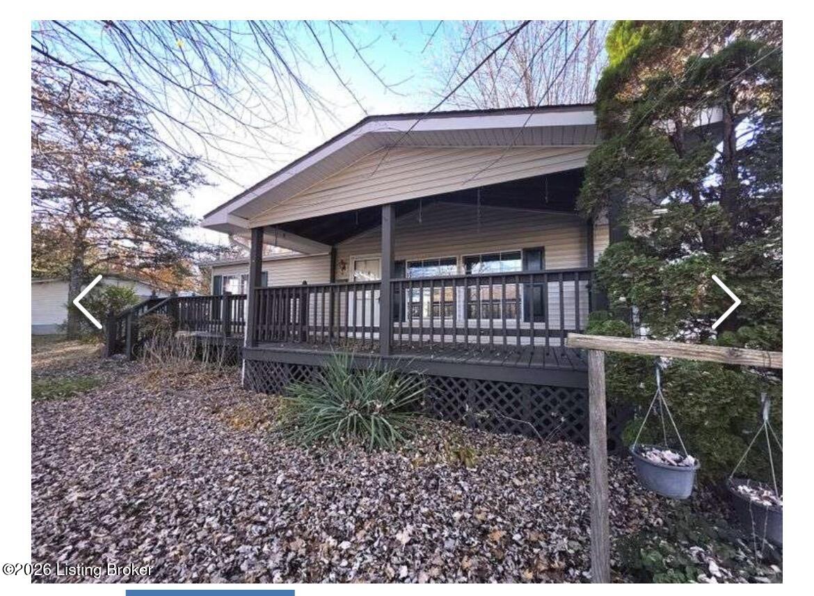 302 Thomas St Property Photo 4