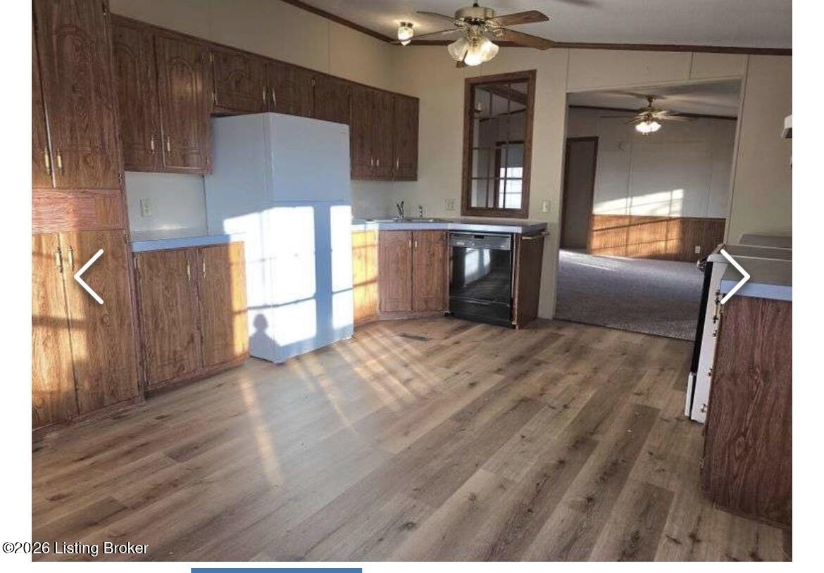 302 Thomas St Property Photo 6