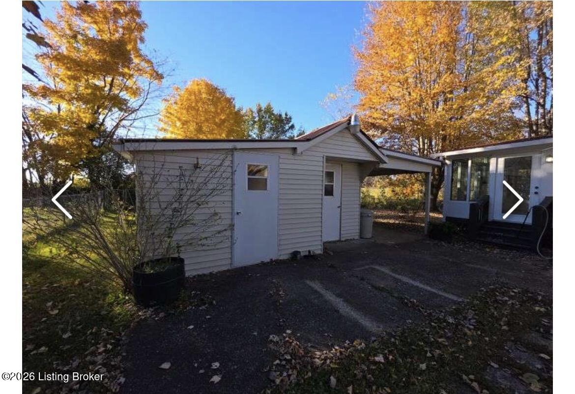 302 Thomas St Property Photo 21