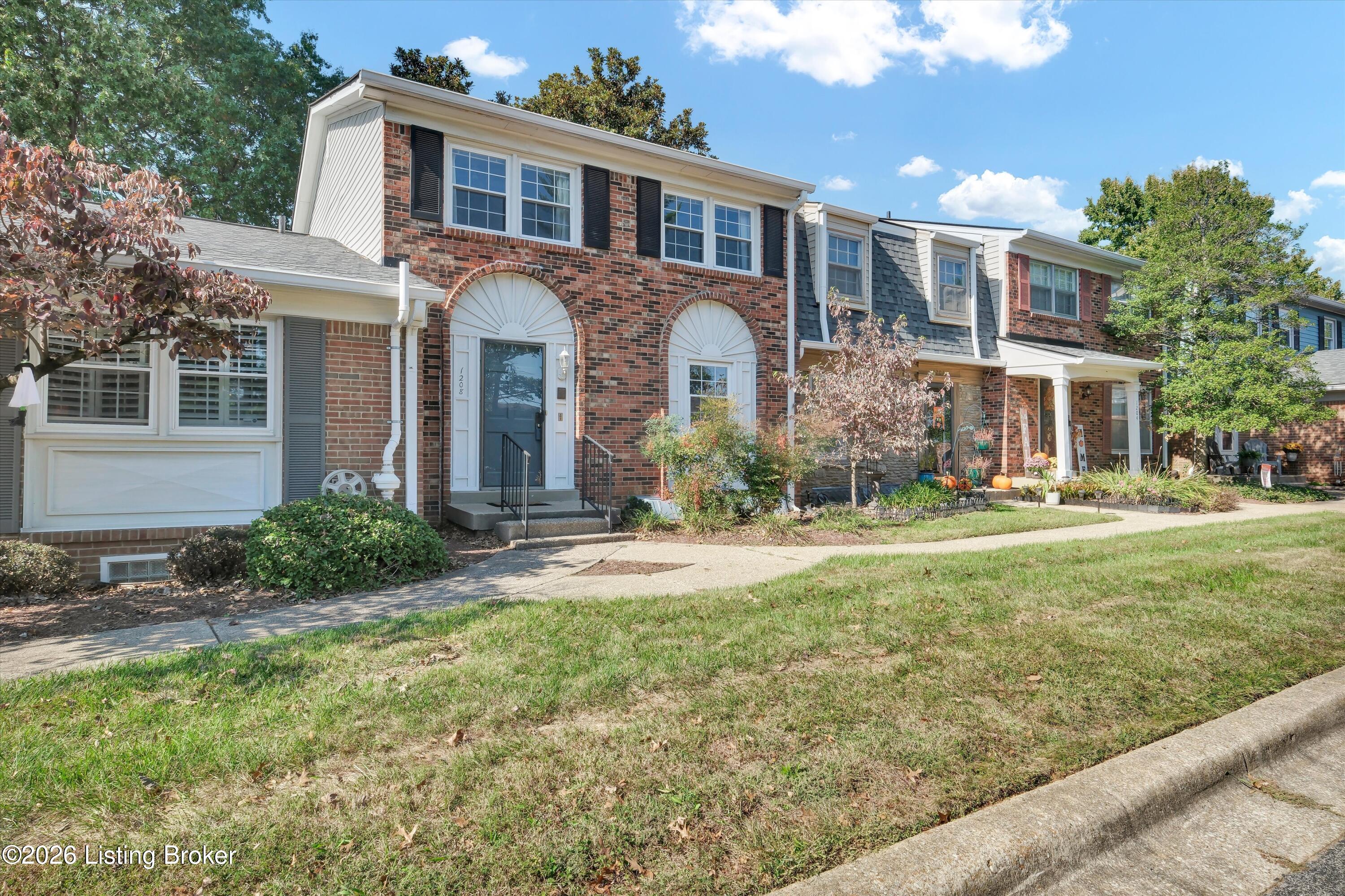 1208 Dalmally Ct Property Photo 1